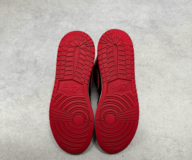 Air  Jordan 1 Mid Alternate Bred 2022 (Taille 39) 