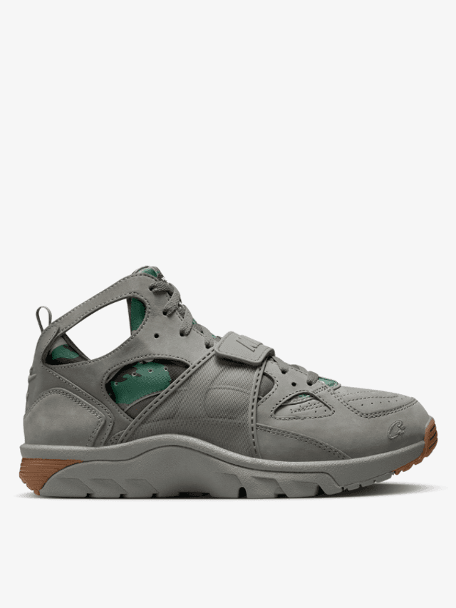 Nike Air Trainer Huarache Corteiz Gully Grey (Taille 45)