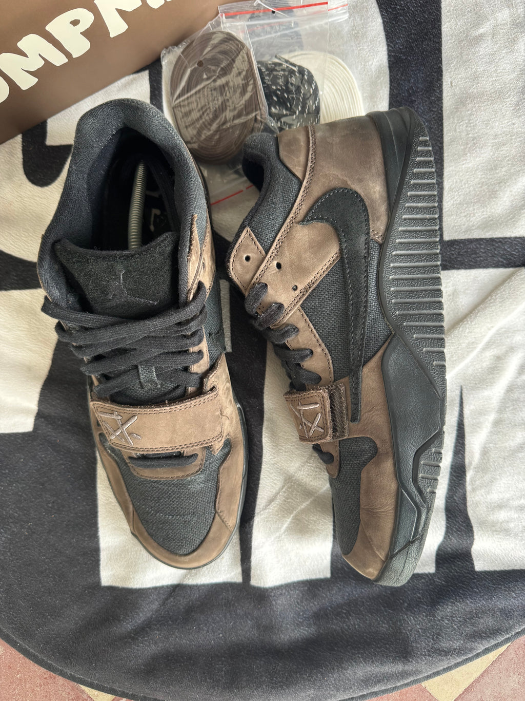 Jordan Jumpman Jack TR Travis Scott Dark Mocha (Taille 47.5)