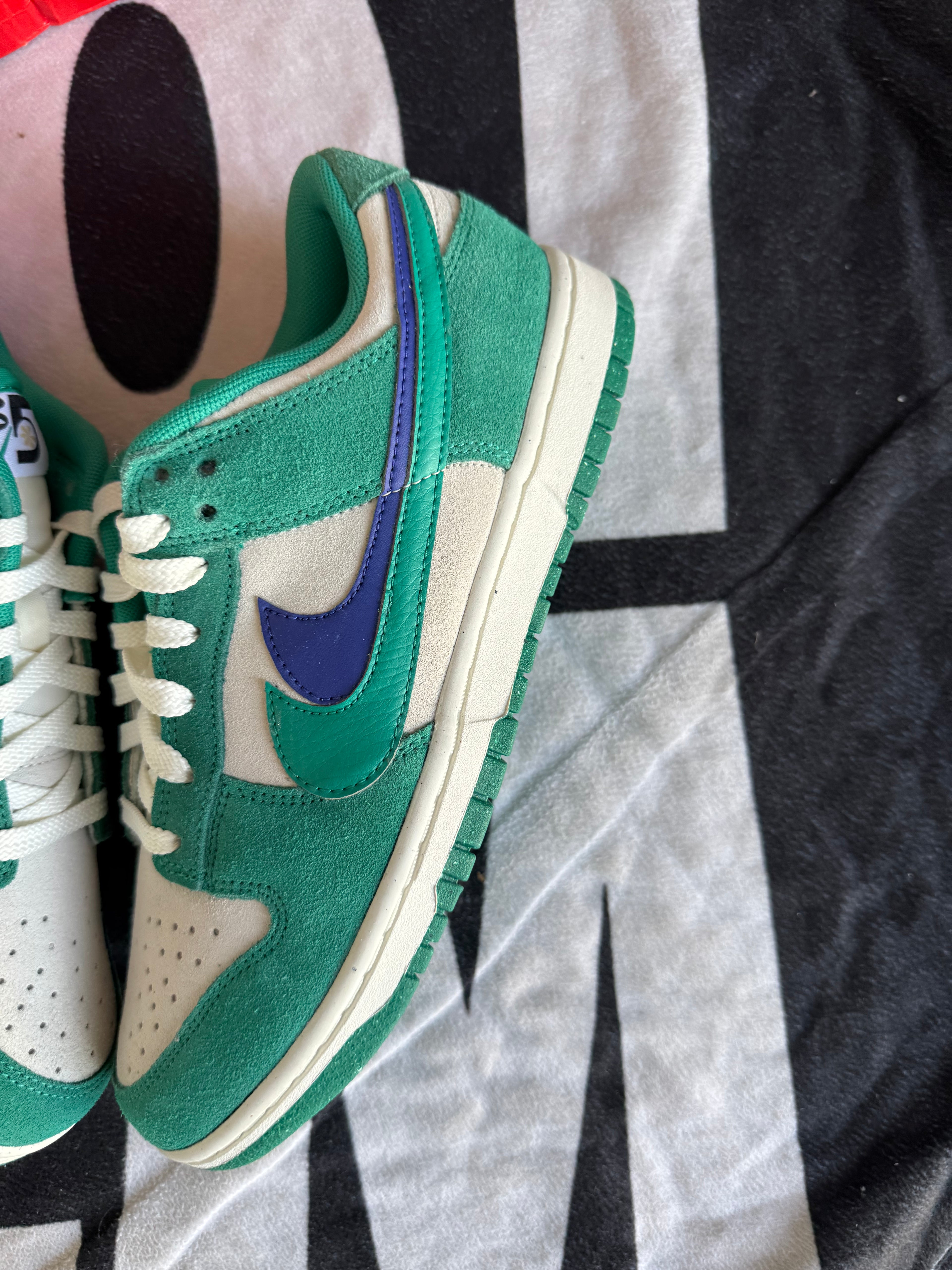 Nike Dunk Low SE 85 Neptune Green (Taille 41)