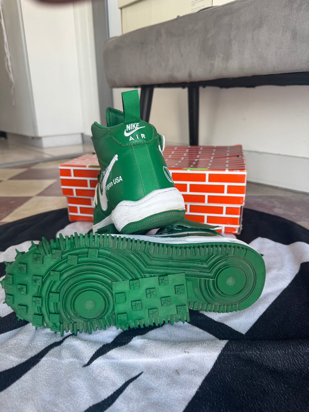 Nike Air Force 1 Mid Off-White Pine Green (Taille 46)