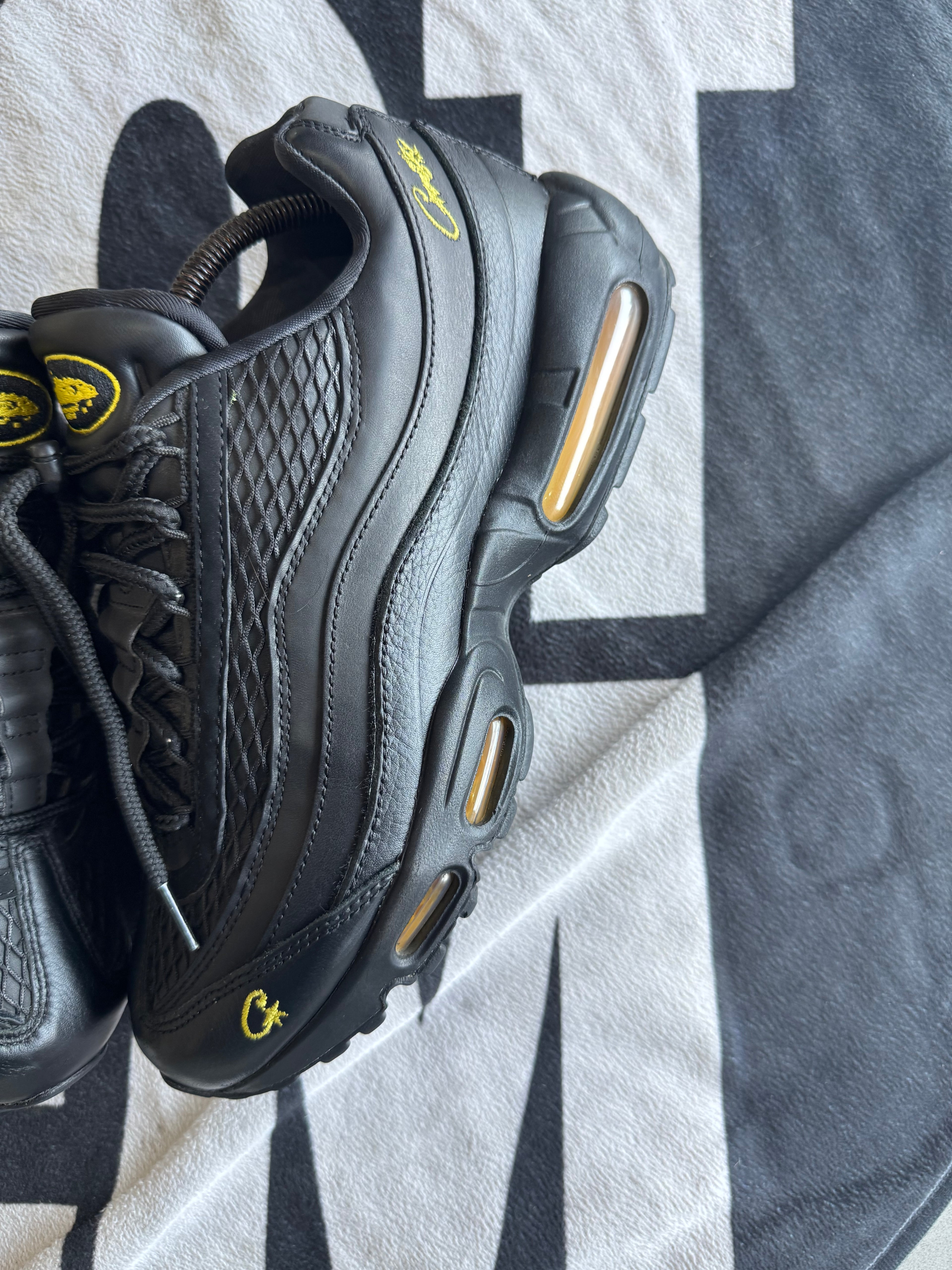 Nike Air Max 95 Corteiz Honey Black (Taille 44.5)