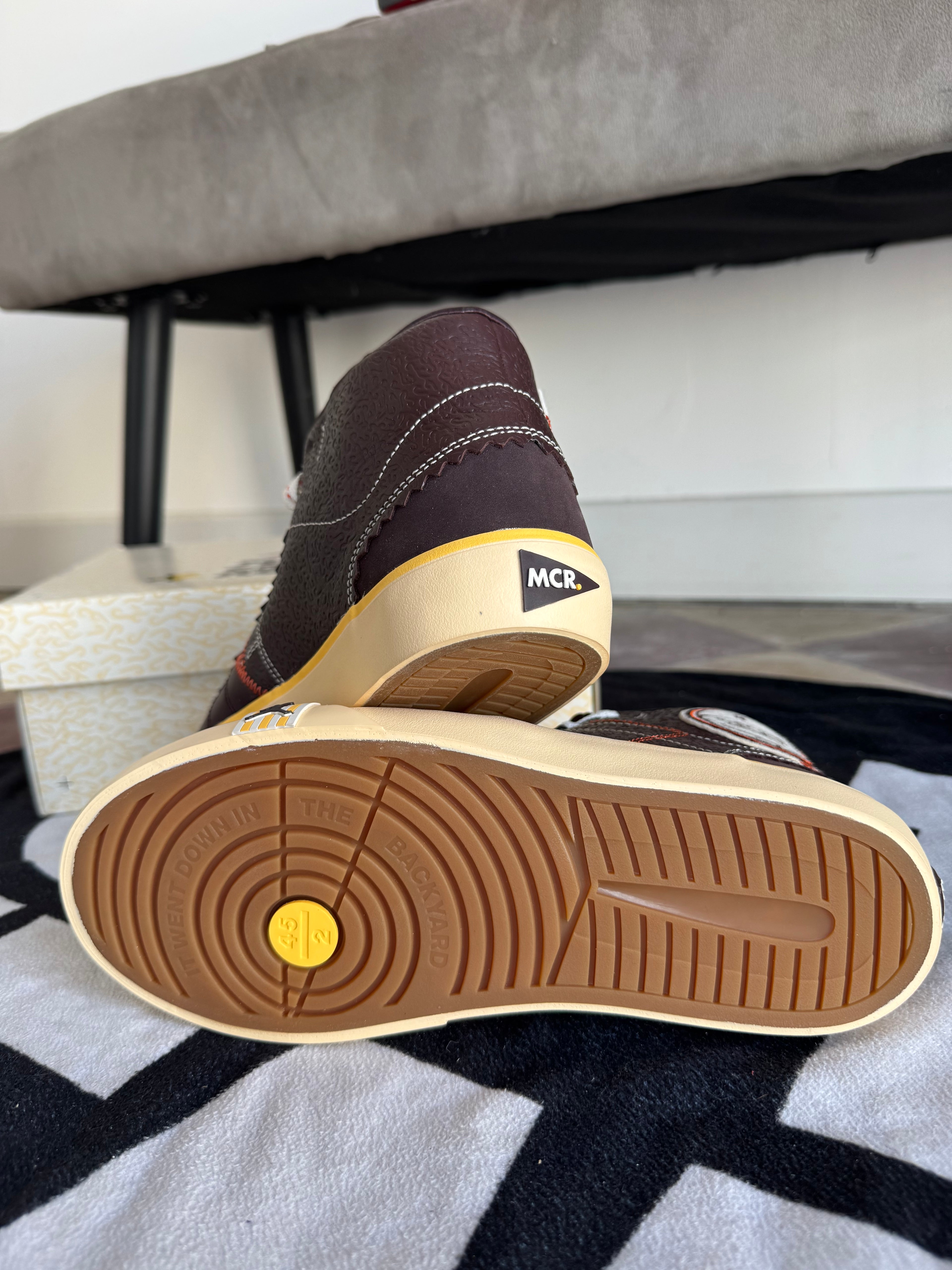 Jordan Series Mid Maison Chateau Rouge Brown (Taille 40)