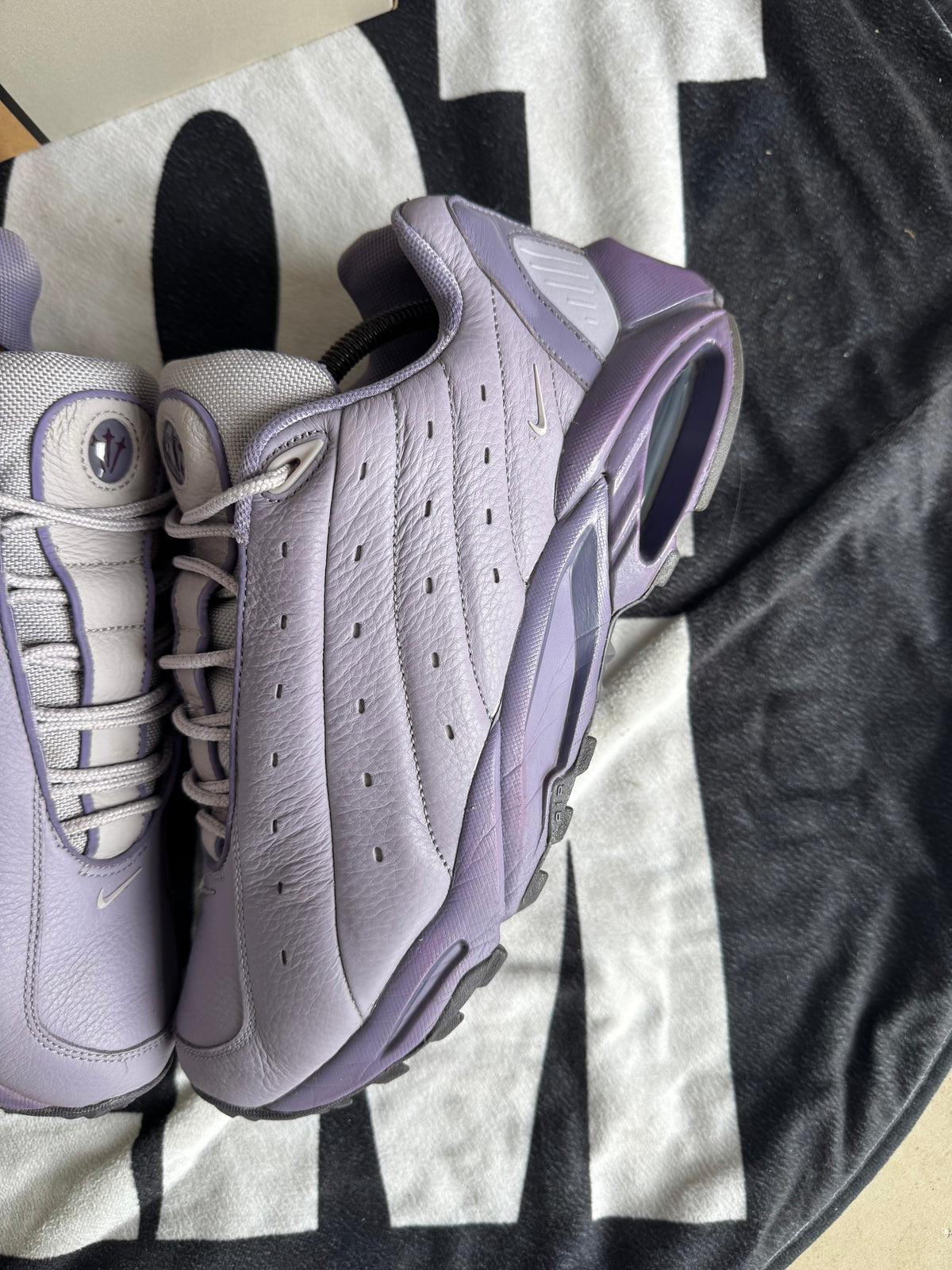 Hot Step Air Terra Drake NOCTA Violet Haze (Taille 46)
