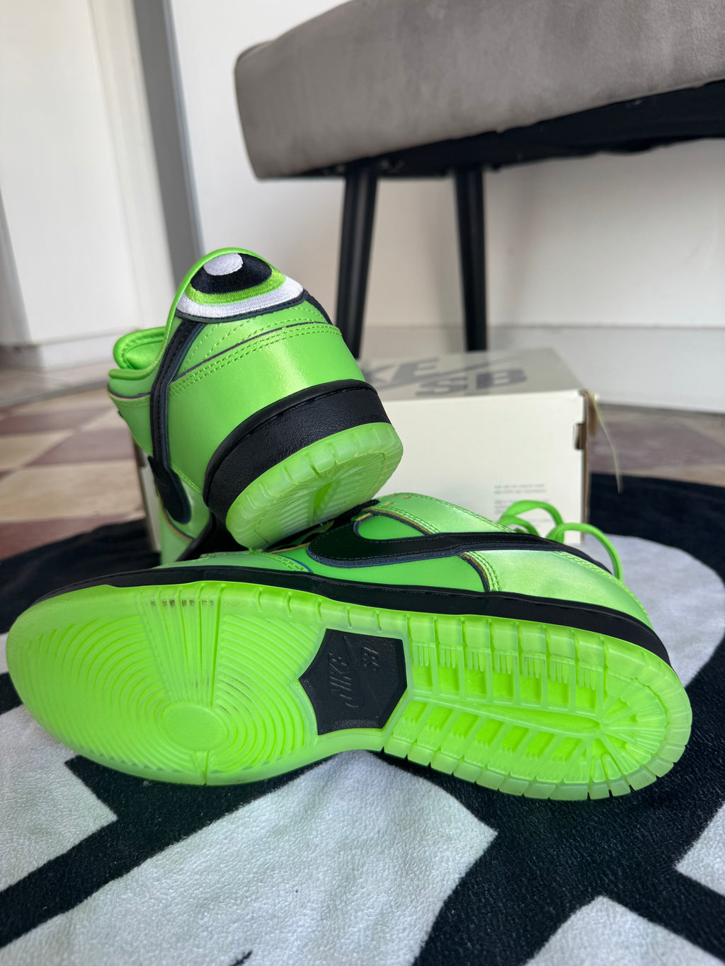 Nike SB Dunk Low The Powerpuff Girls Buttercup (Taille 41)