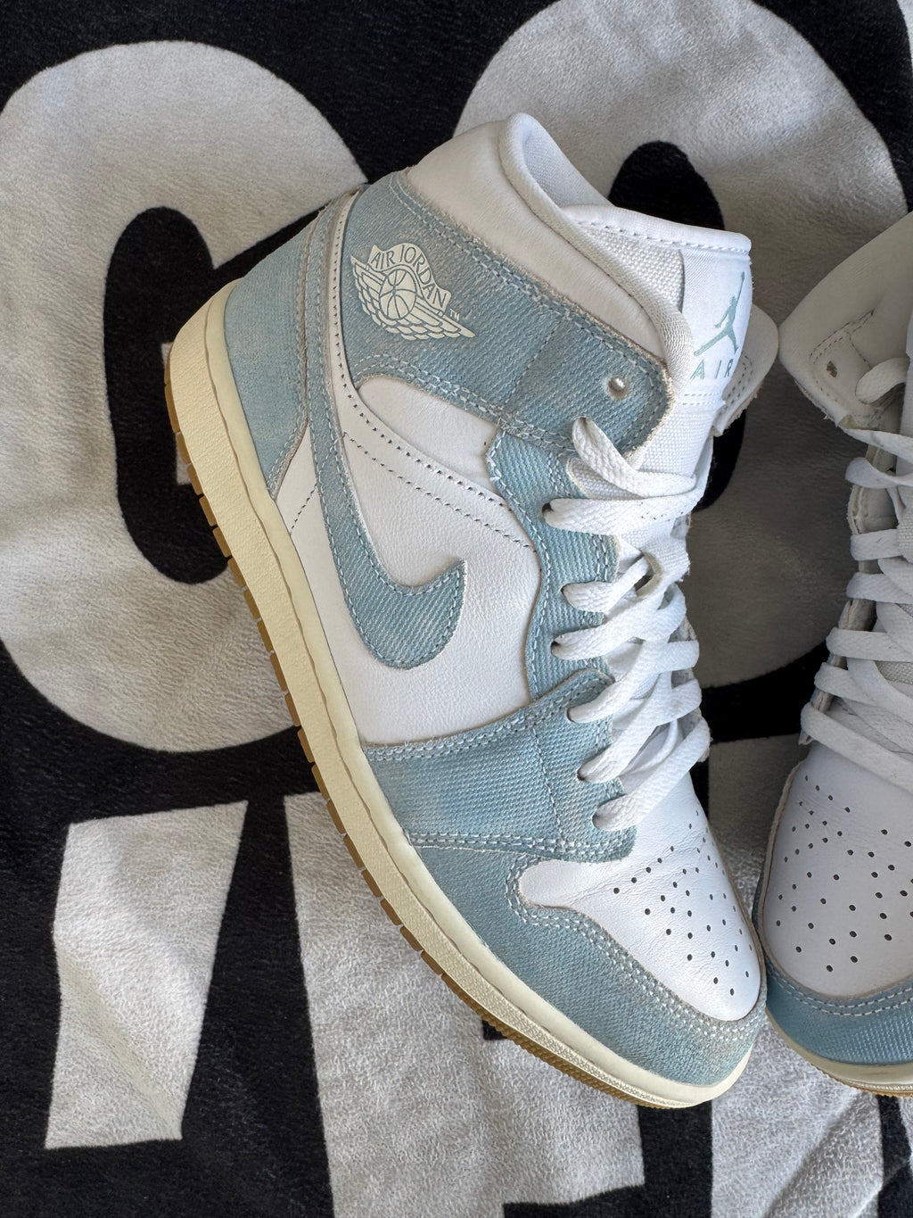 Jordan 1 Mid Denim (Taille 42)