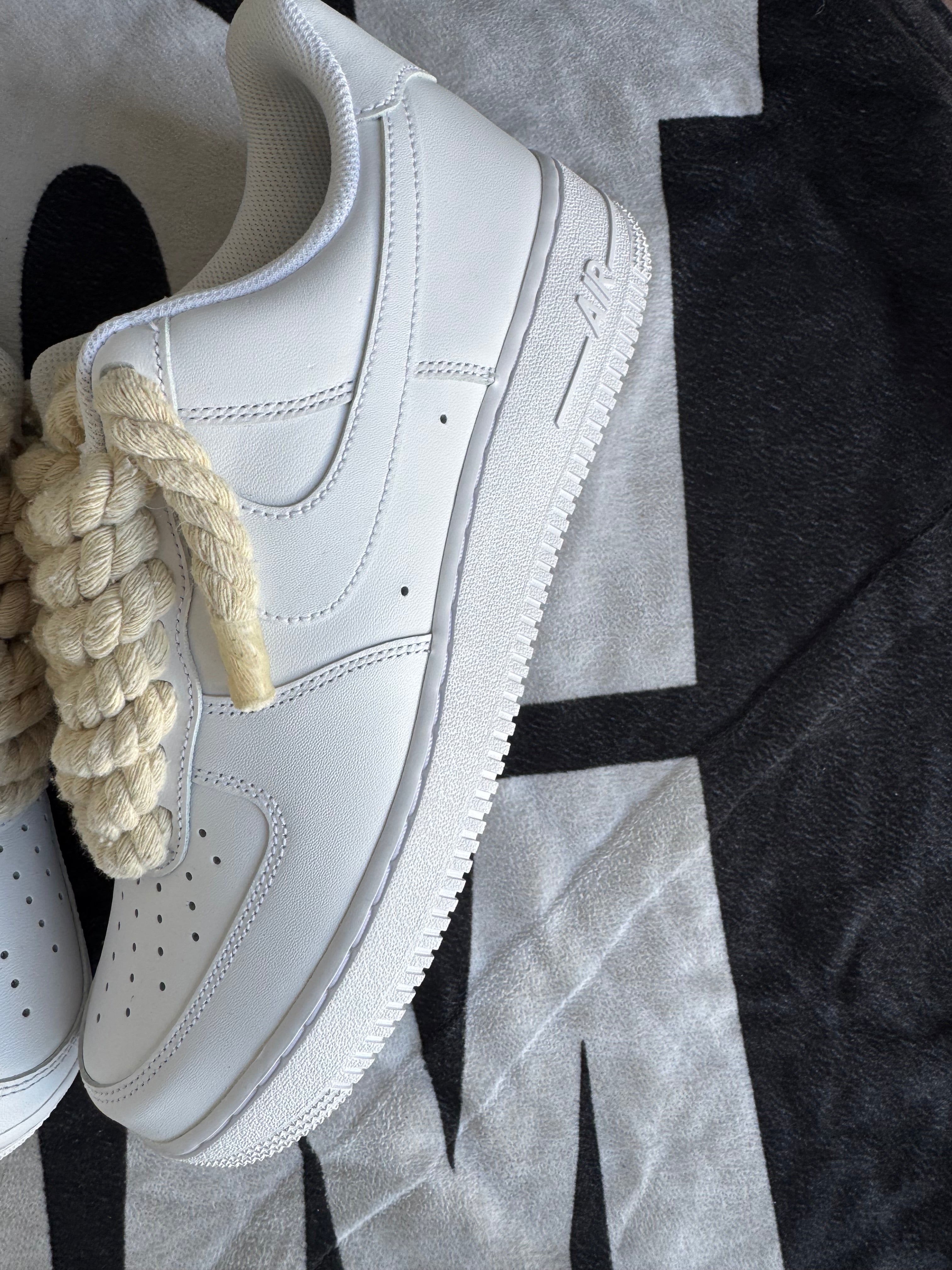 Air Force One White Big Laces Beige (Taille 44)
