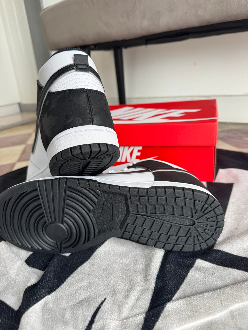Nike Dunk High White Black Camo (Taille 45)