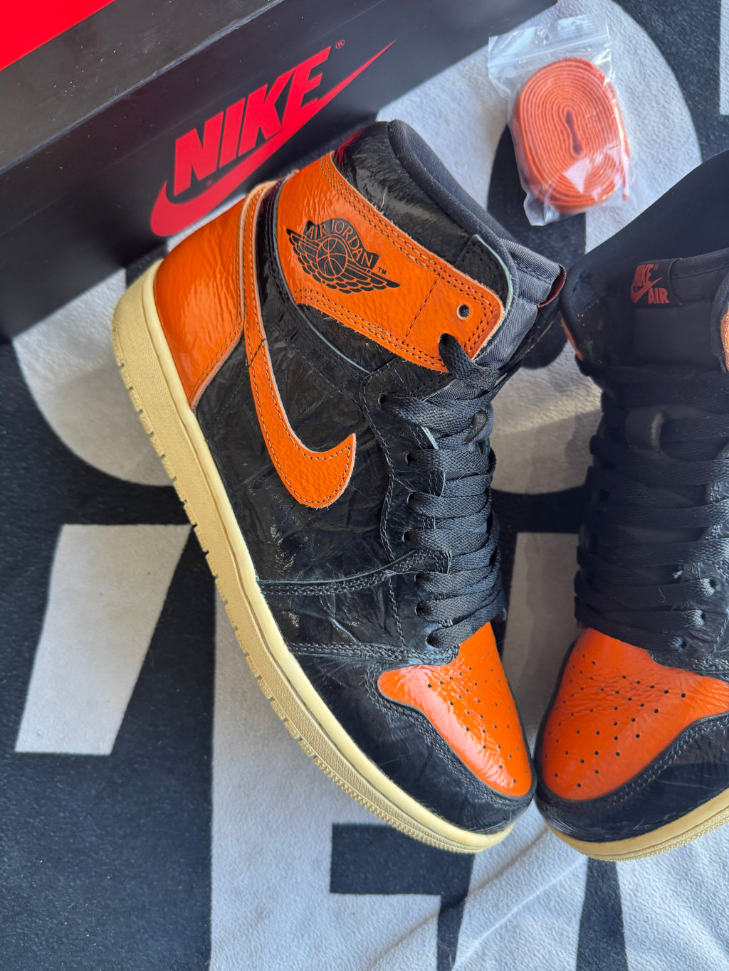 Jordan 1 High Shattered Backboard 3.0 (Taille 44)