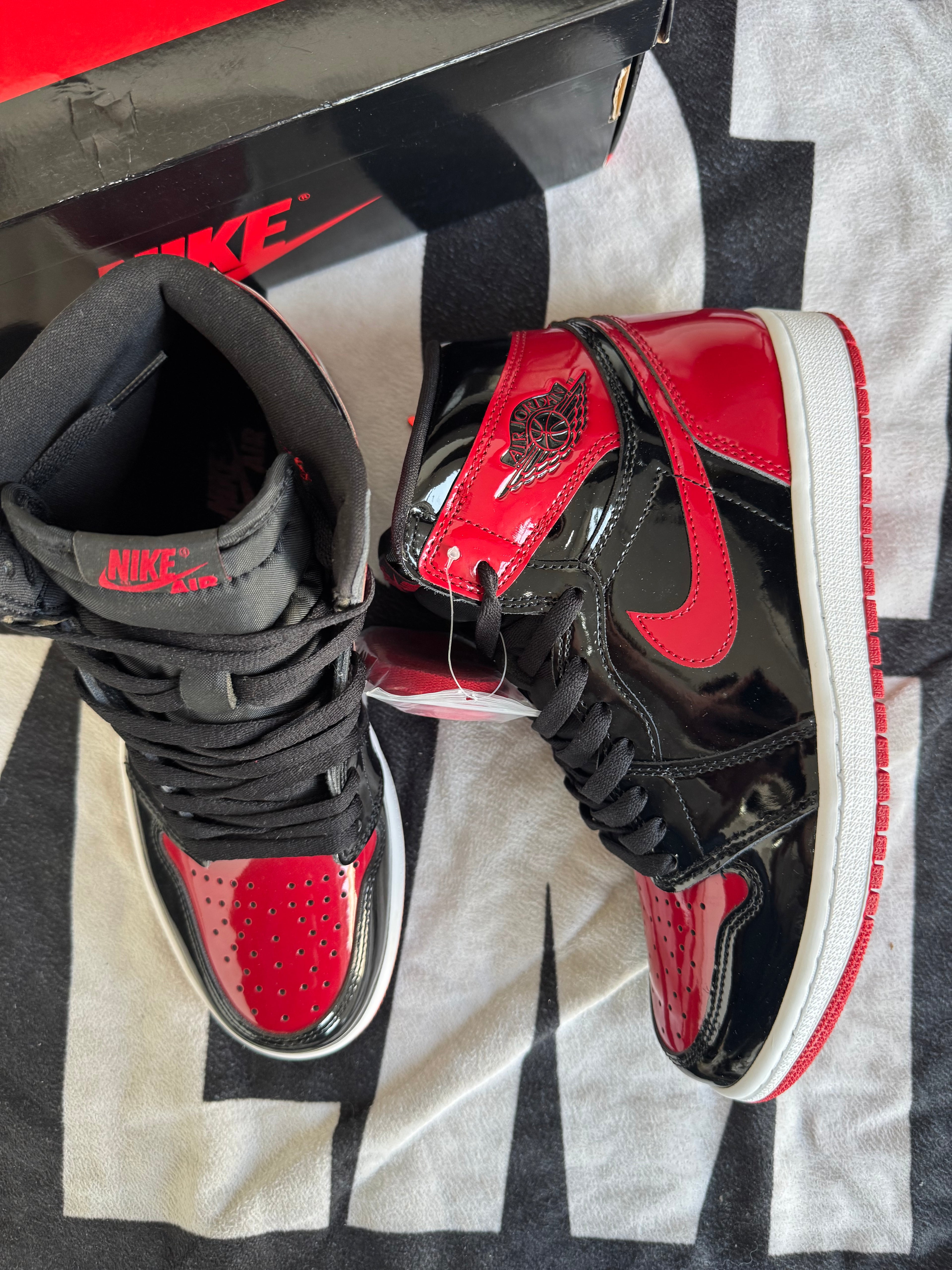 Air Jordan 1 Retro High OG Patent Bred (taille 42.5)