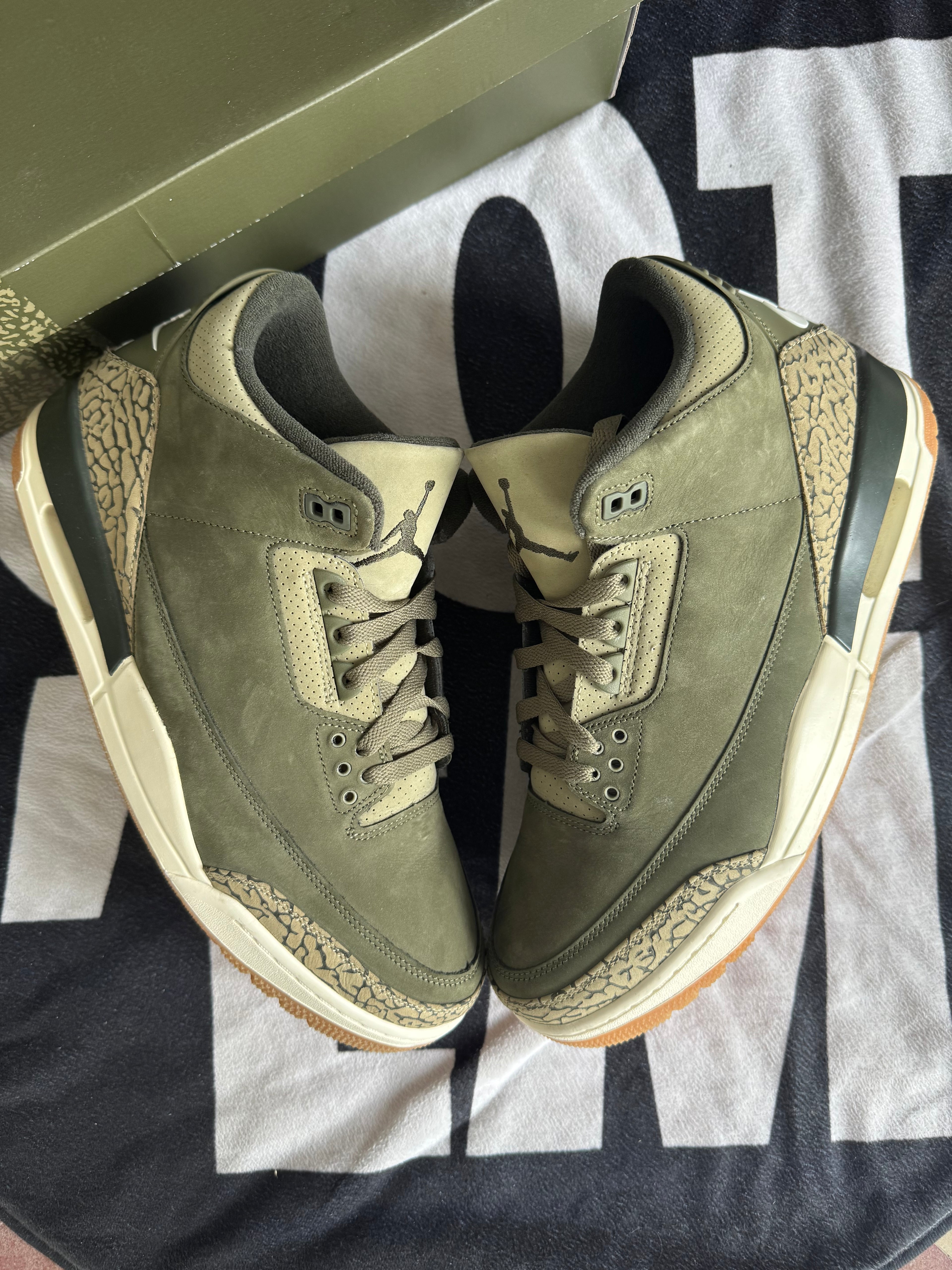 Jordan 3 Family Affair (Taille 47)