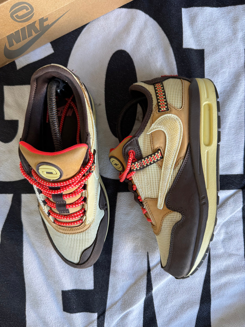 Nike Air Max 1 Travis Scott Cactus Jack Baroque Brown (Taille 41)