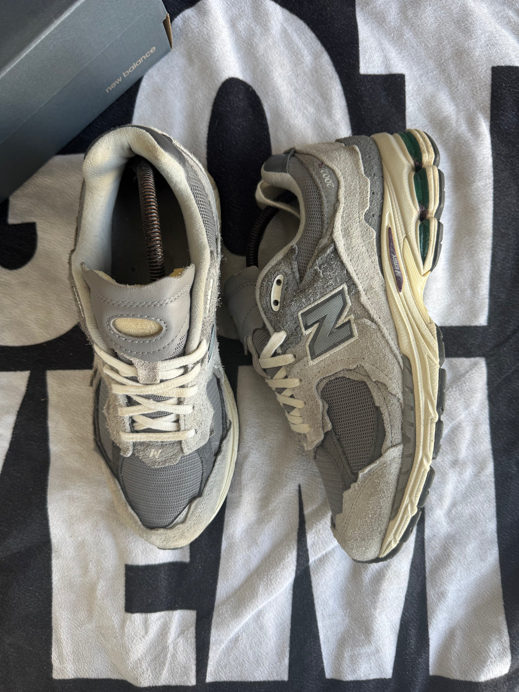 New Balance 2002R Protection Pack Rain Cloud (Taille 42)