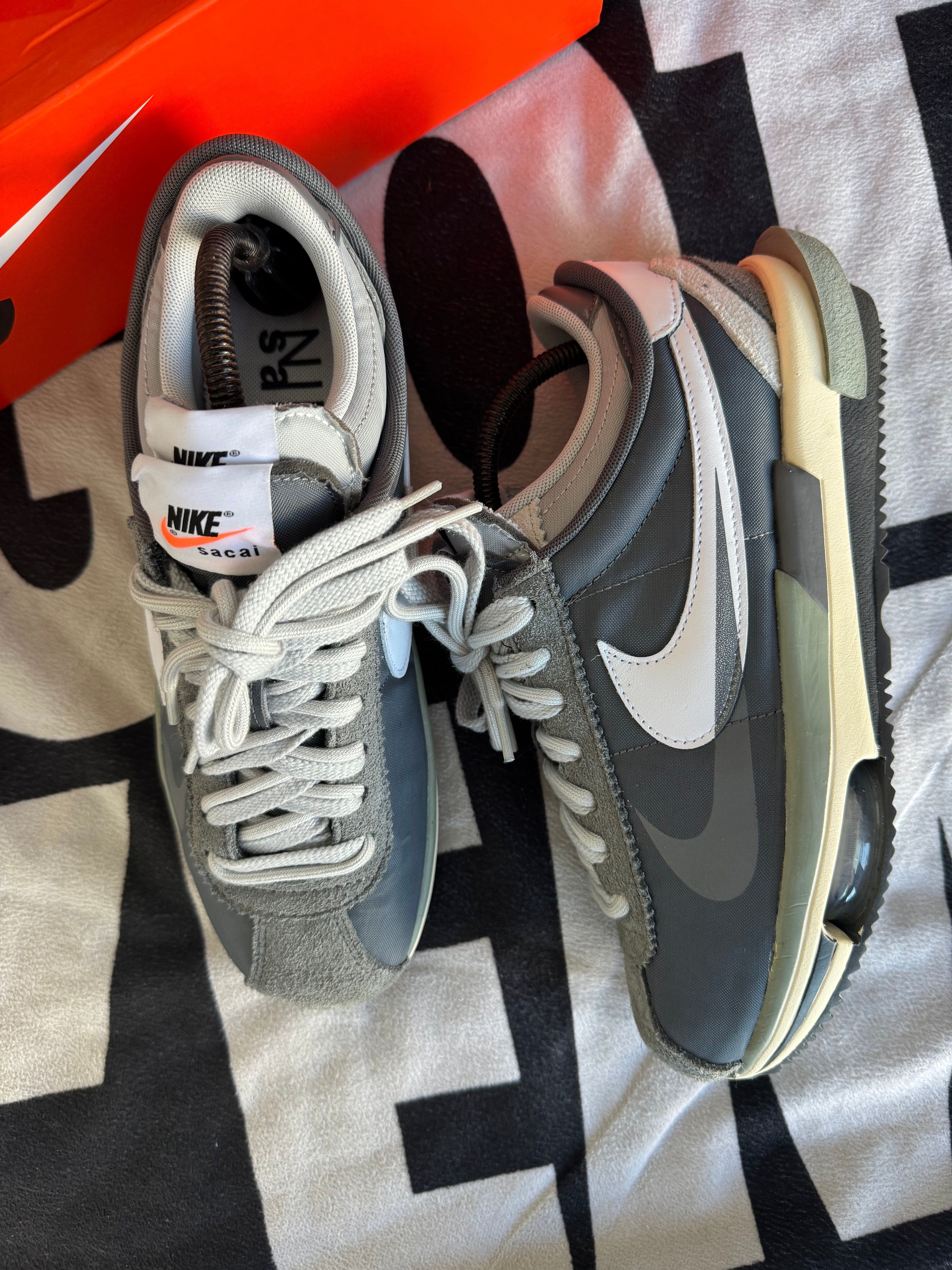 Nike Cortez 4.0 Sacai Iron Grey (Taille 42)