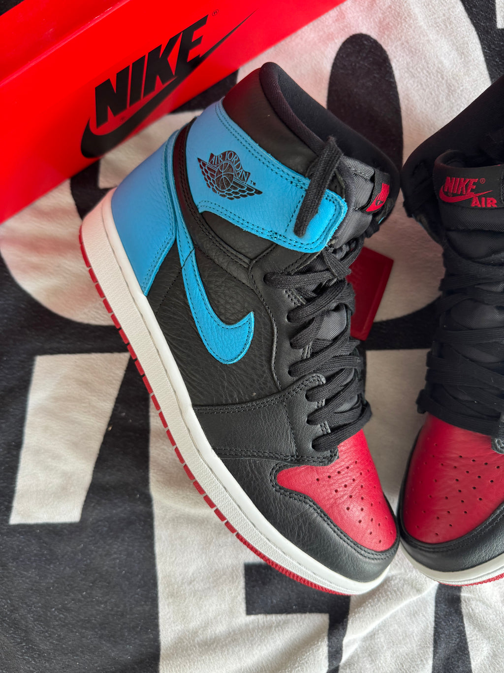 Jordan 1 High UNC To Chicago (Taille 42)