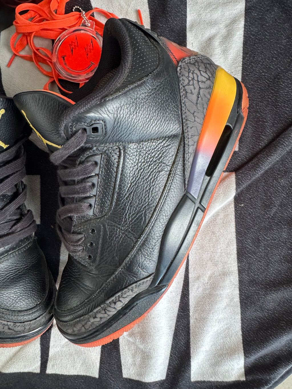Jordan 3 J Balvin Rio (Taille 44)