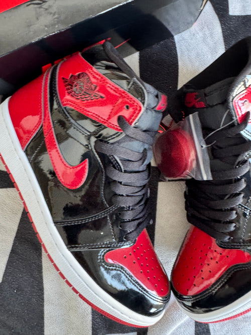 Air Jordan 1 Retro High OG Patent Bred (taille 42.5)