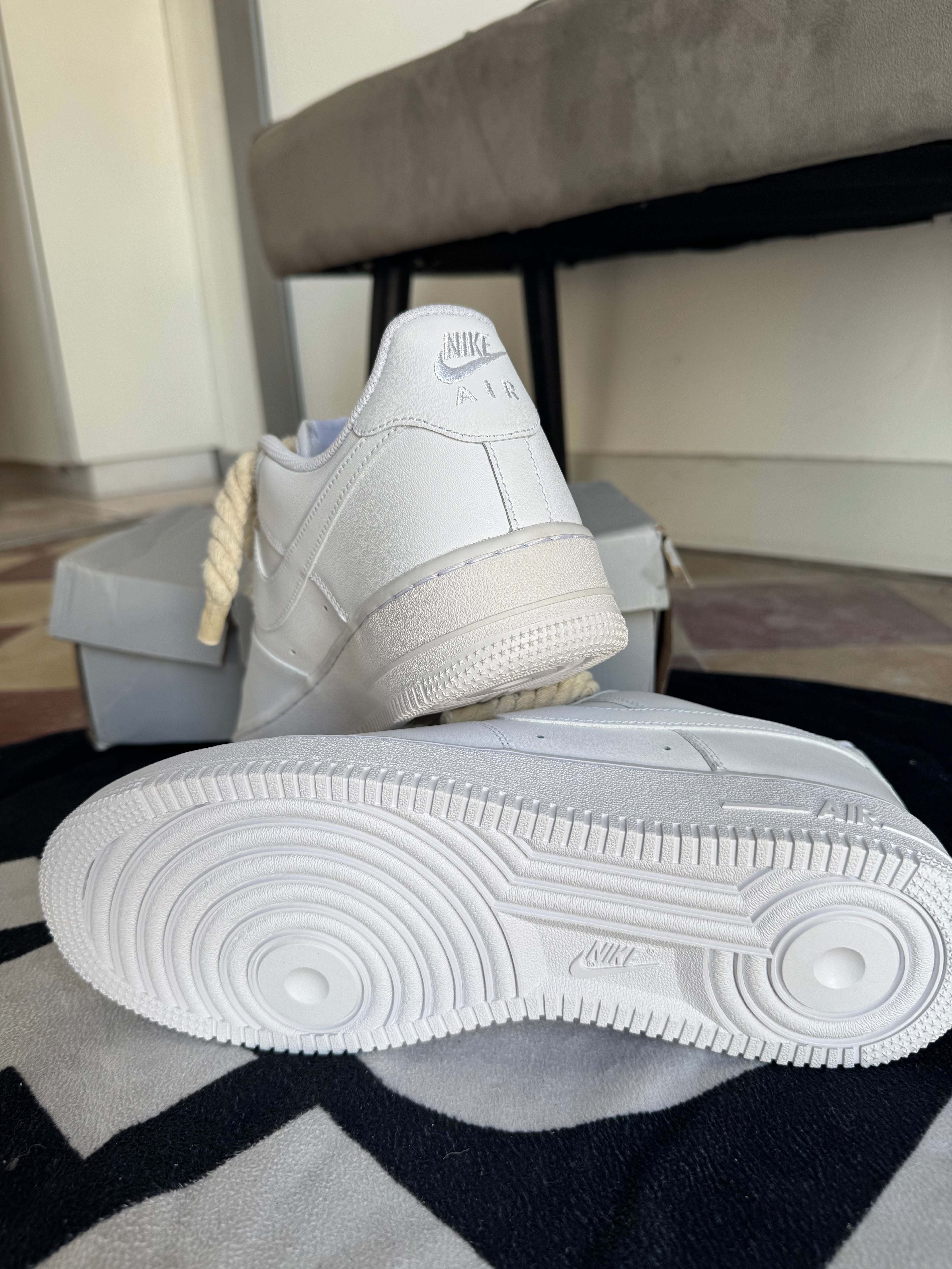 Air Force One White Big Laces Beige (Taille 44)