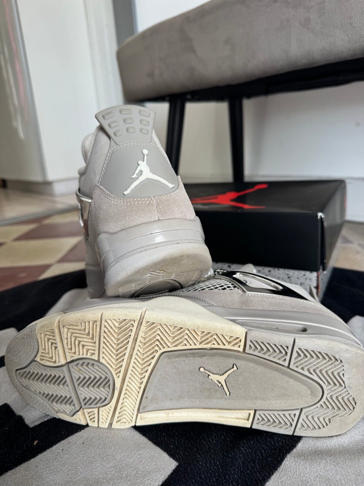 Jordan 4 Frozen Moments wmns (Taille 44)