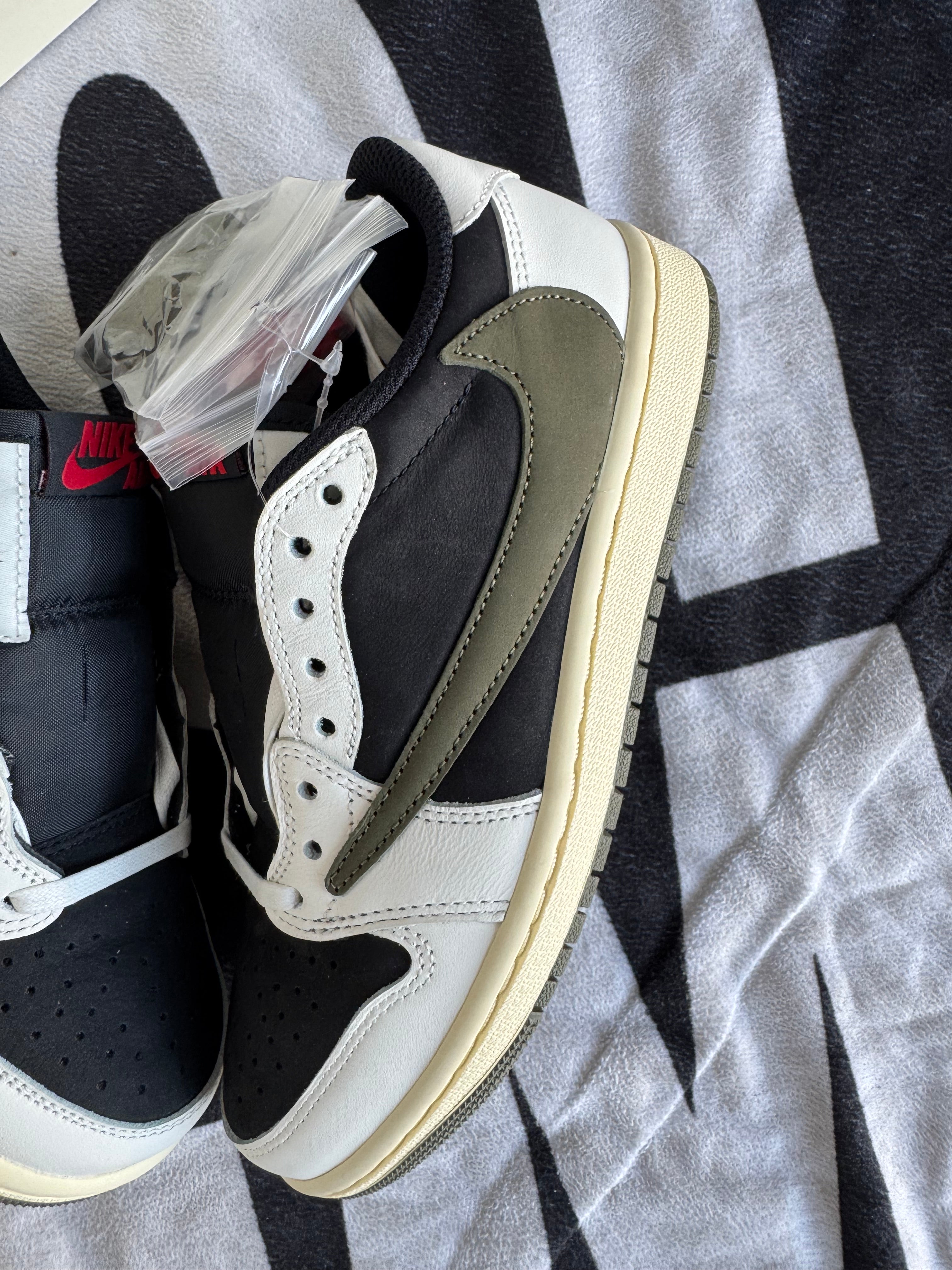 Jordan 1 Low Travis Scott Olive (Taille 37.5)