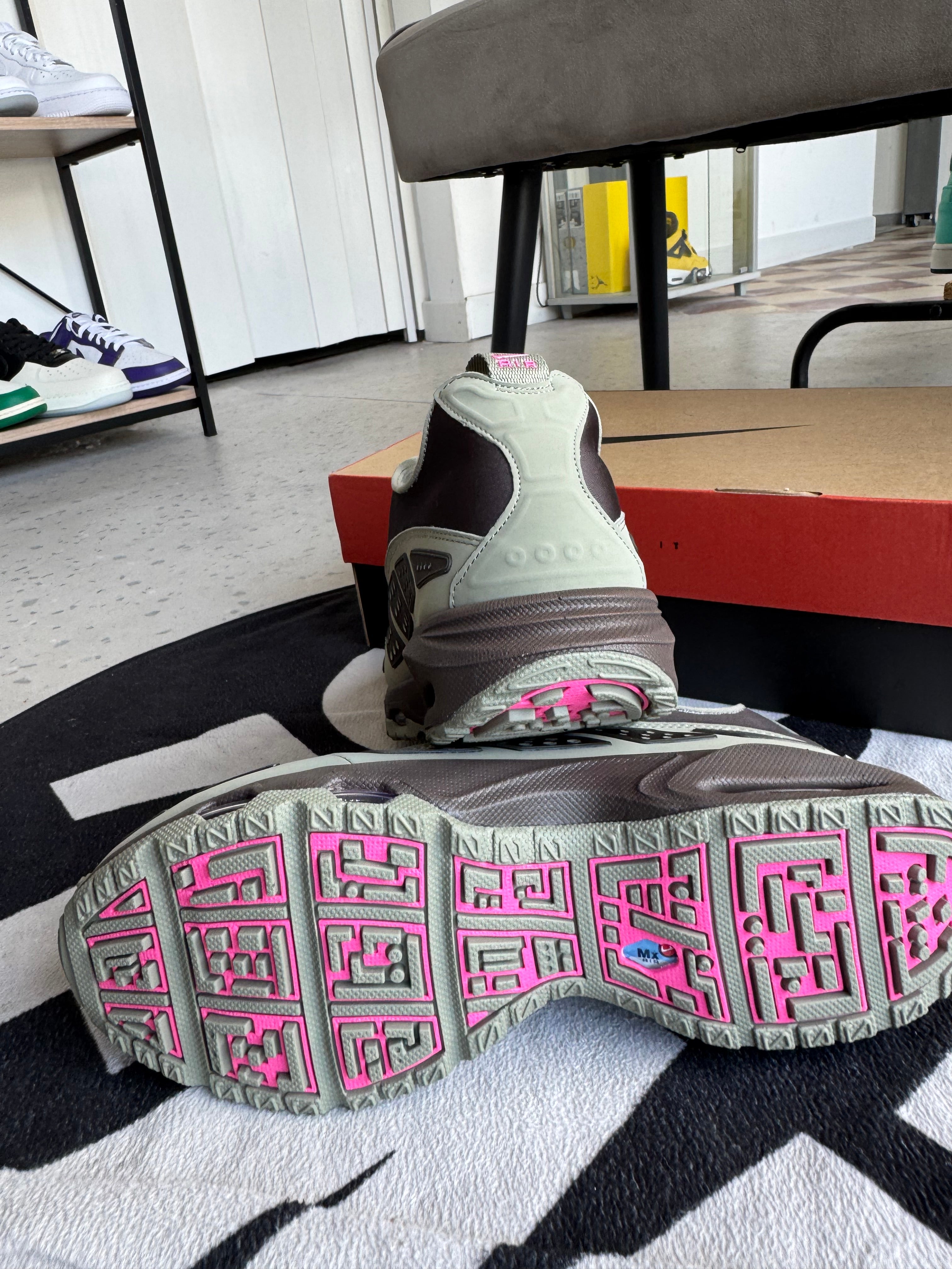 Nike Air Max Sunder Light Army Pinksicle wmns (Taille 43)