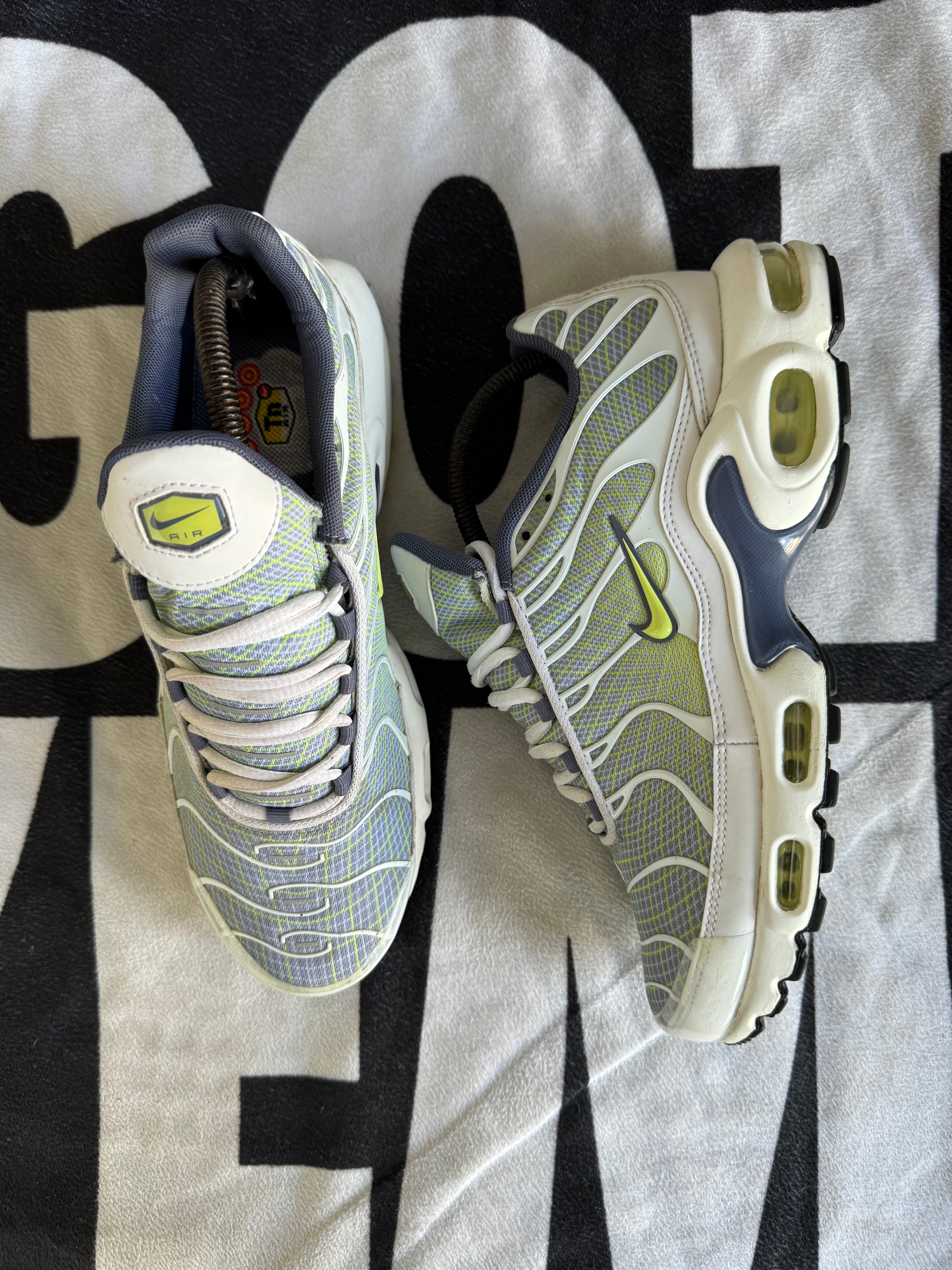 Nike Air Max Plus Pebble Grey Lime (Taille 42)
