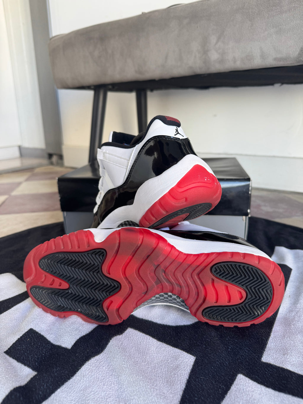 Jordan 11 Low Concord Bred (Taille 44)