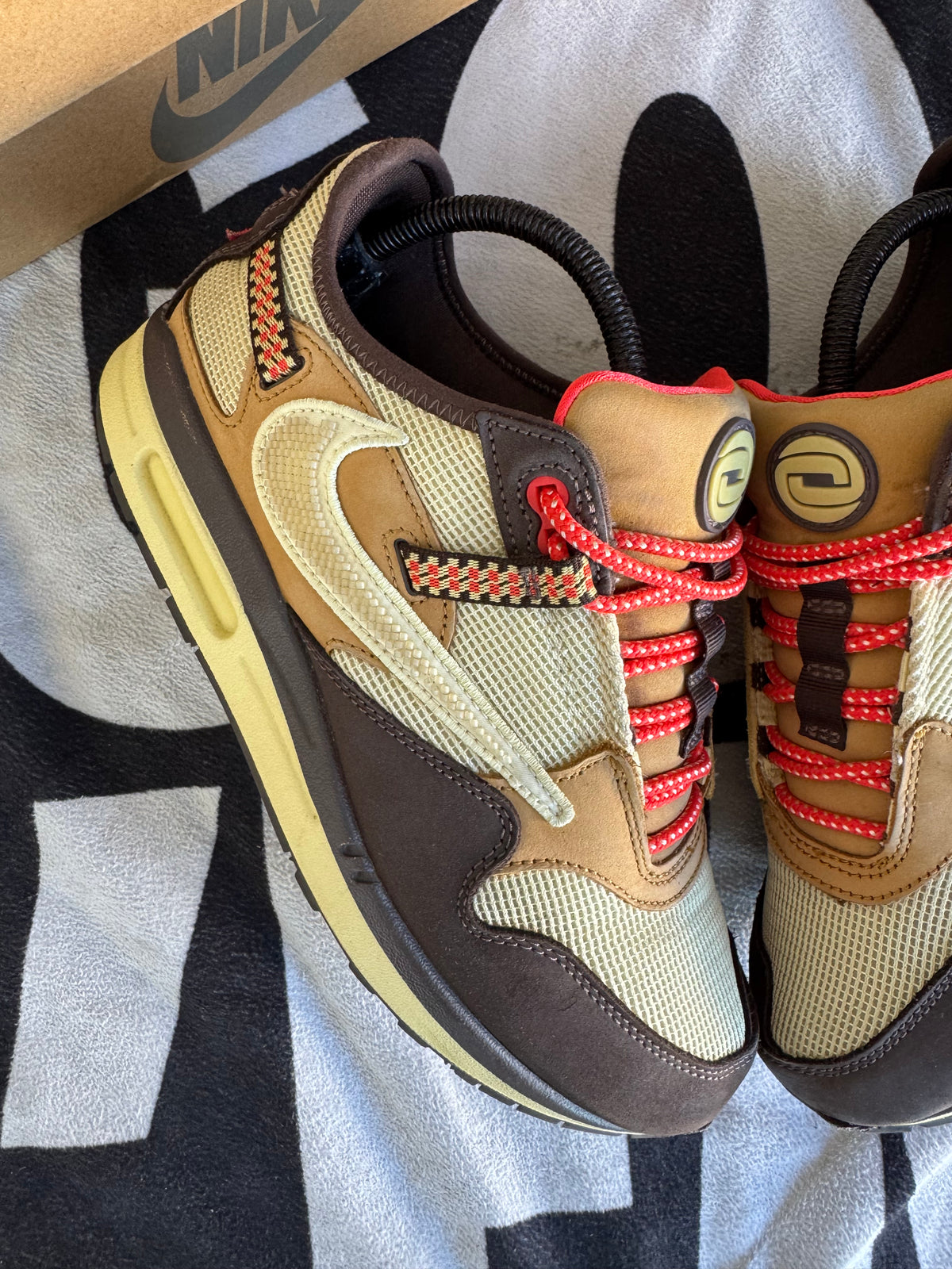 Nike Air Max 1 Travis Scott Cactus Jack Baroque Brown (Taille 41)