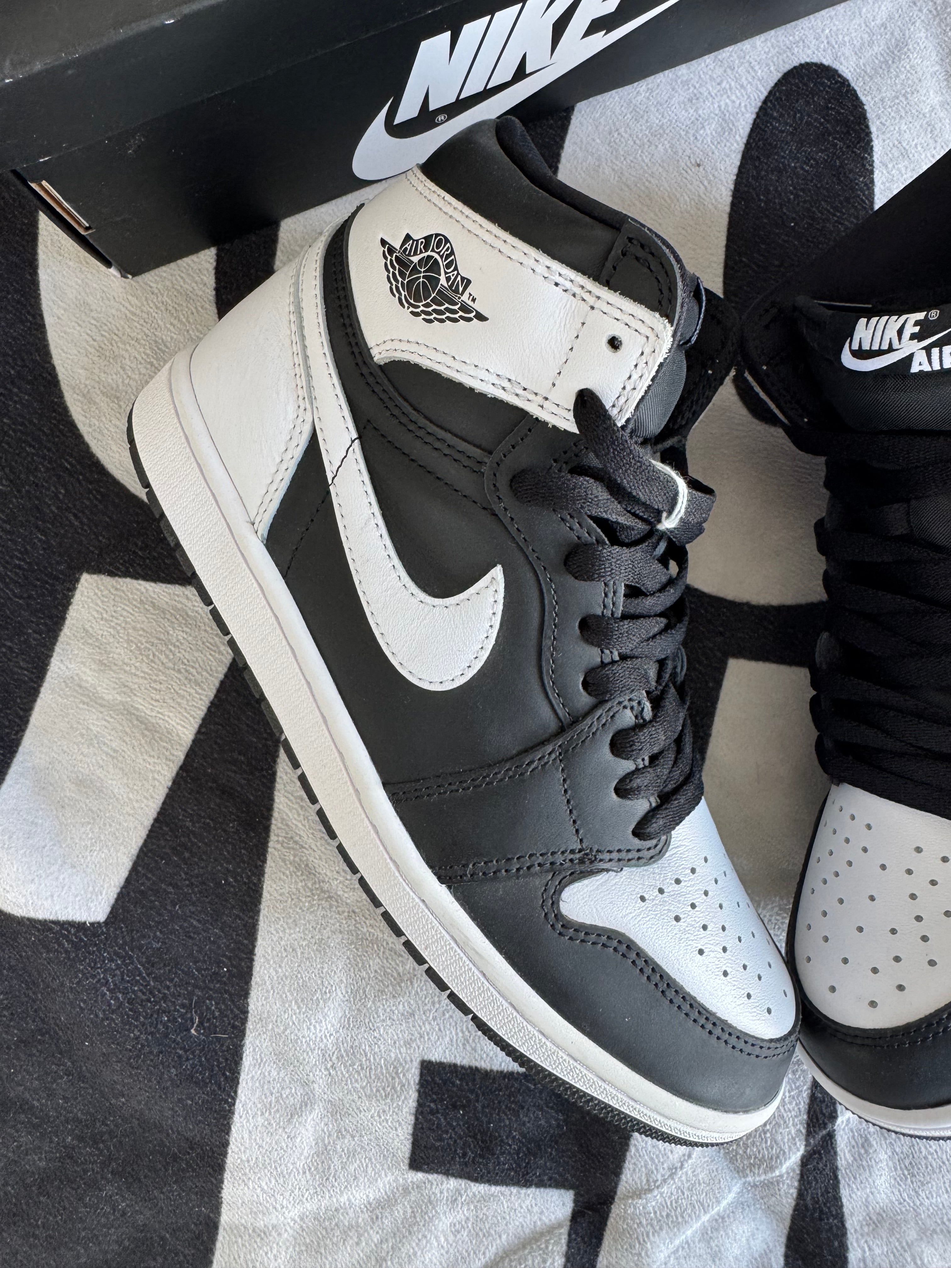 Air Jordan 1 Retro High OG Black White (Taille 41)