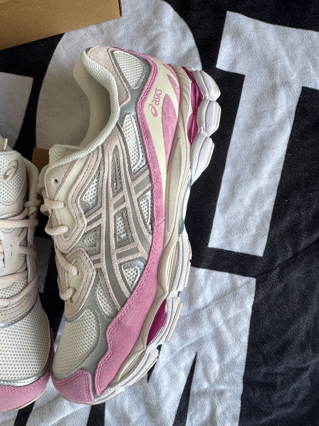 ASICS Gel-NYC Cream Mineral Beige Pink (Taille 45)