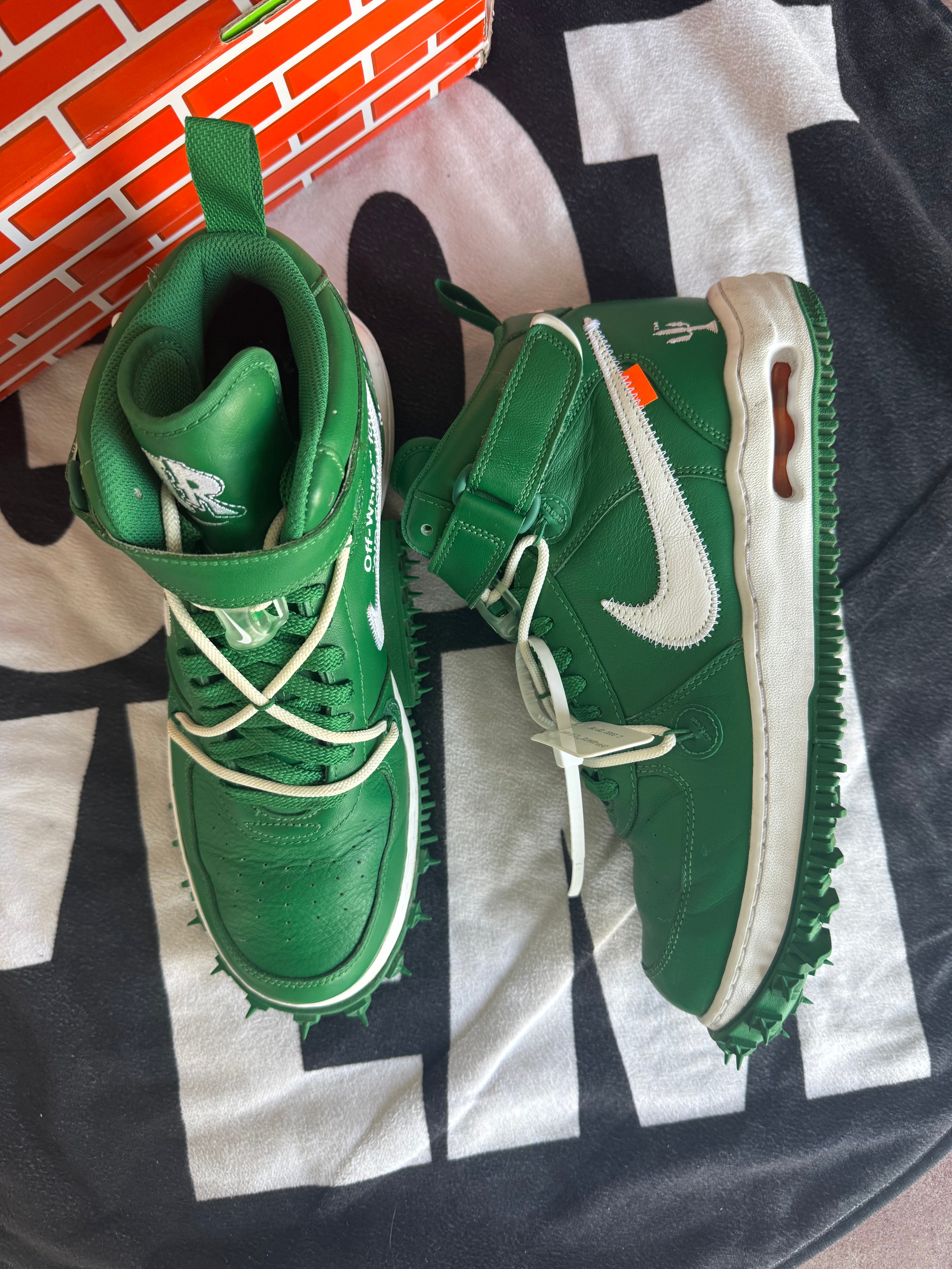 Nike Air Force 1 Mid Off-White Pine Green (Taille 46)