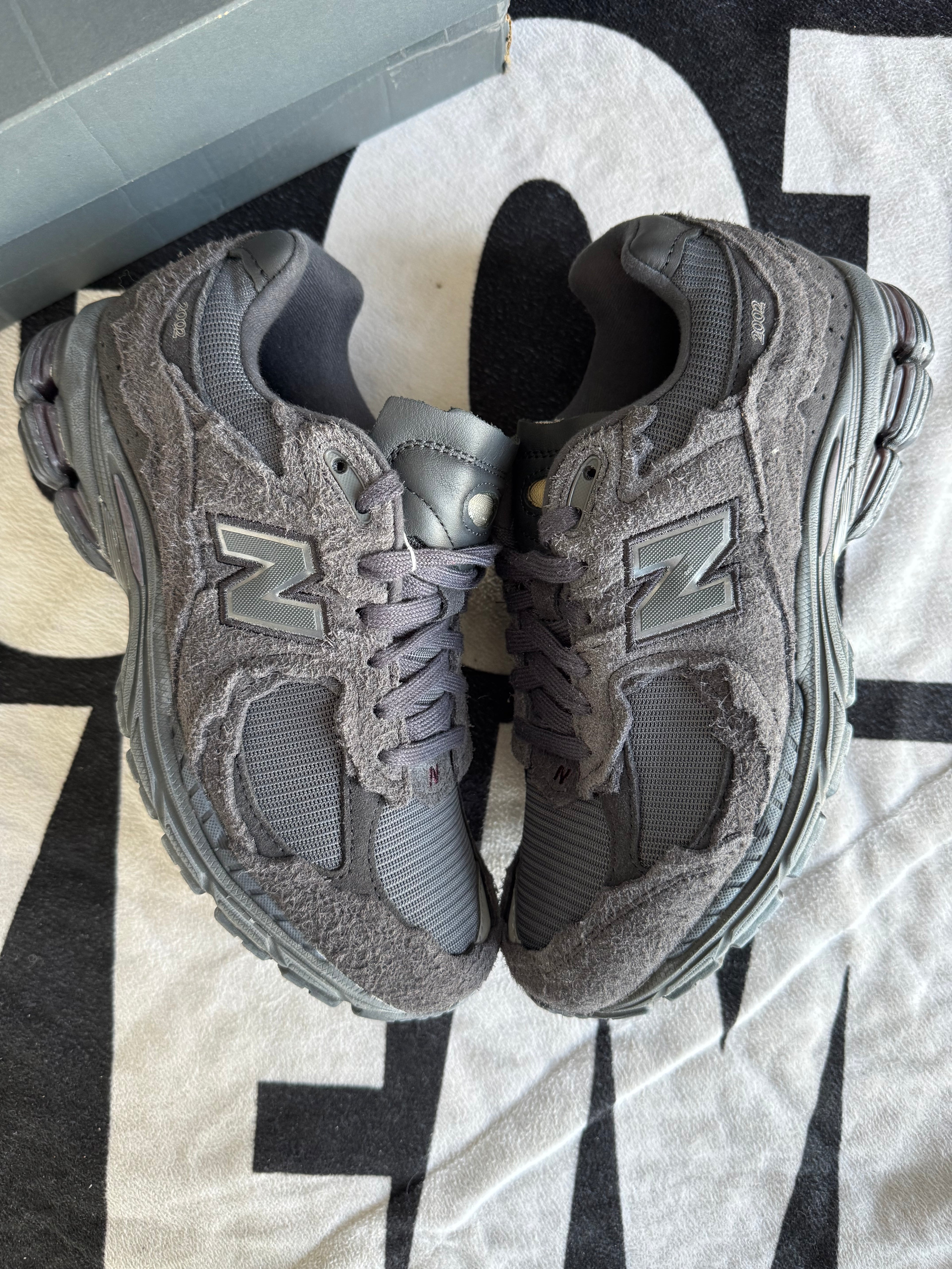 New Balance 2002R Protection Pack Phantom (Taille 40)
