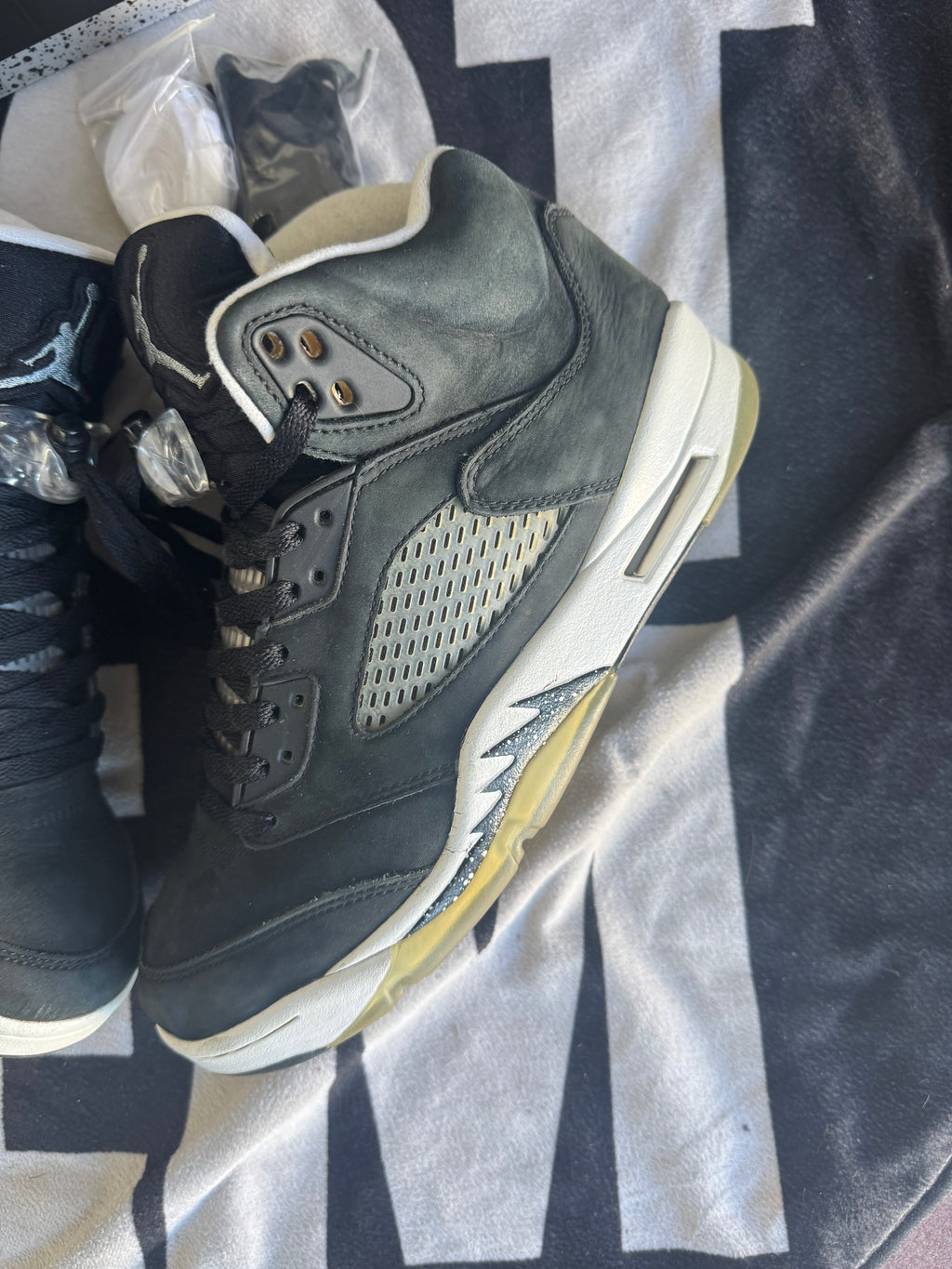 Jordan 5 Moonlight 2021 (Taille 42)