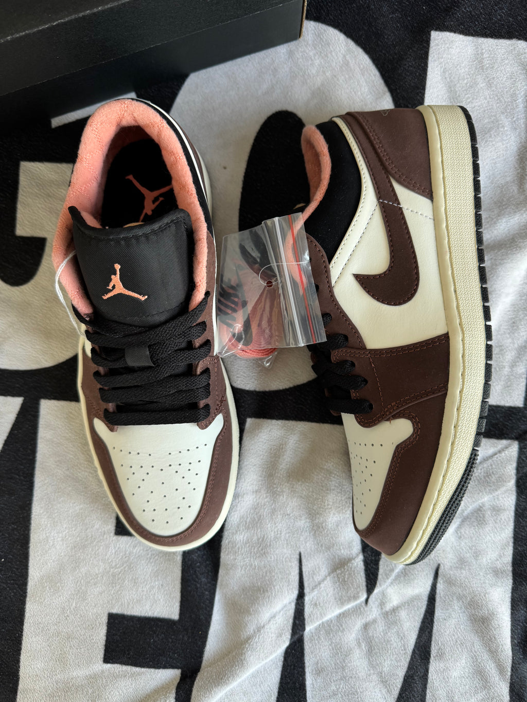 Jordan 1 Low Mocha (Taille 42)