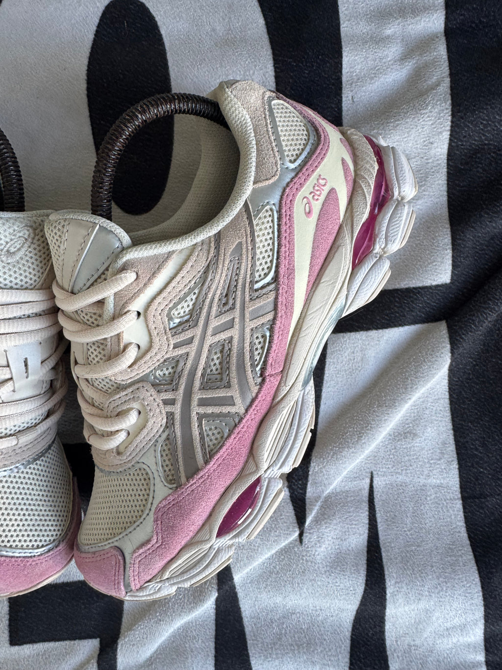 ASICS Gel-NYC Cream Mineral Beige Pink (Taille 39)