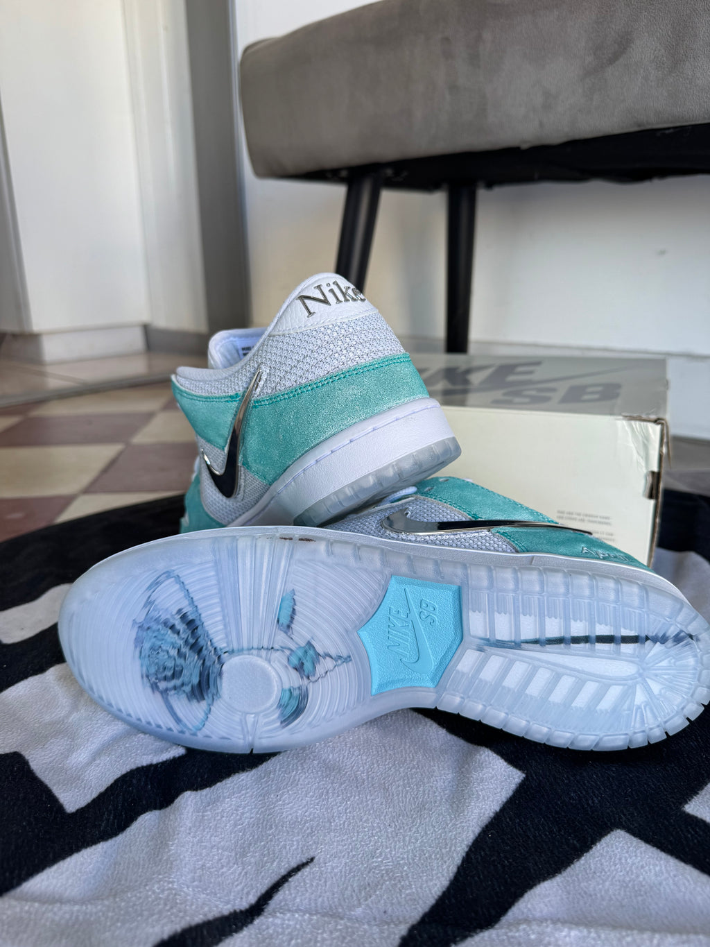 Nike SB Dunk Low April Skateboards (Taille 44)