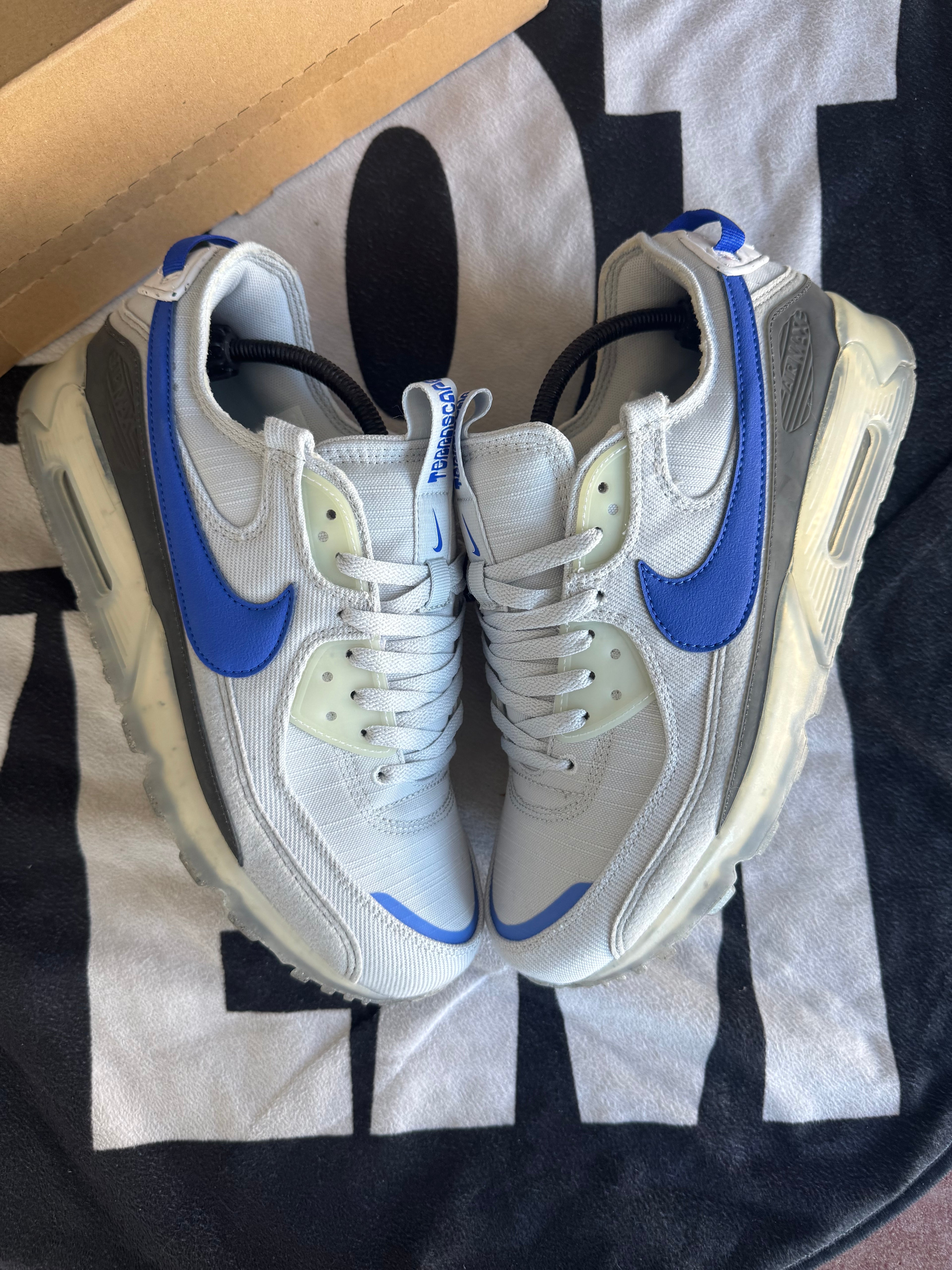 Nike Air Max 90 Terrascape Pure Platinum Hyper Royal (Taille 44.5)