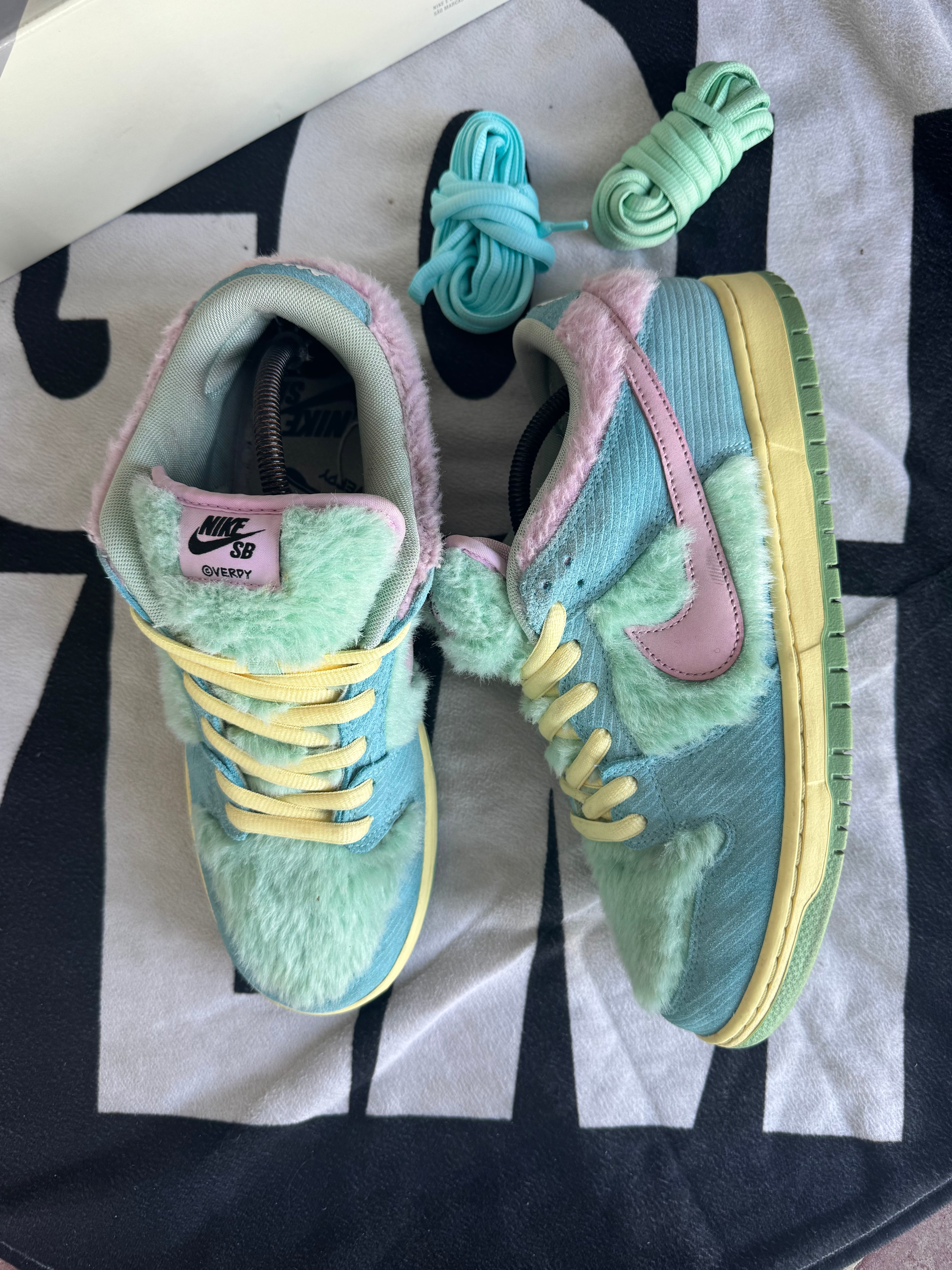 Nike SB Dunk Low Verdy Visty (Taille 44.5)