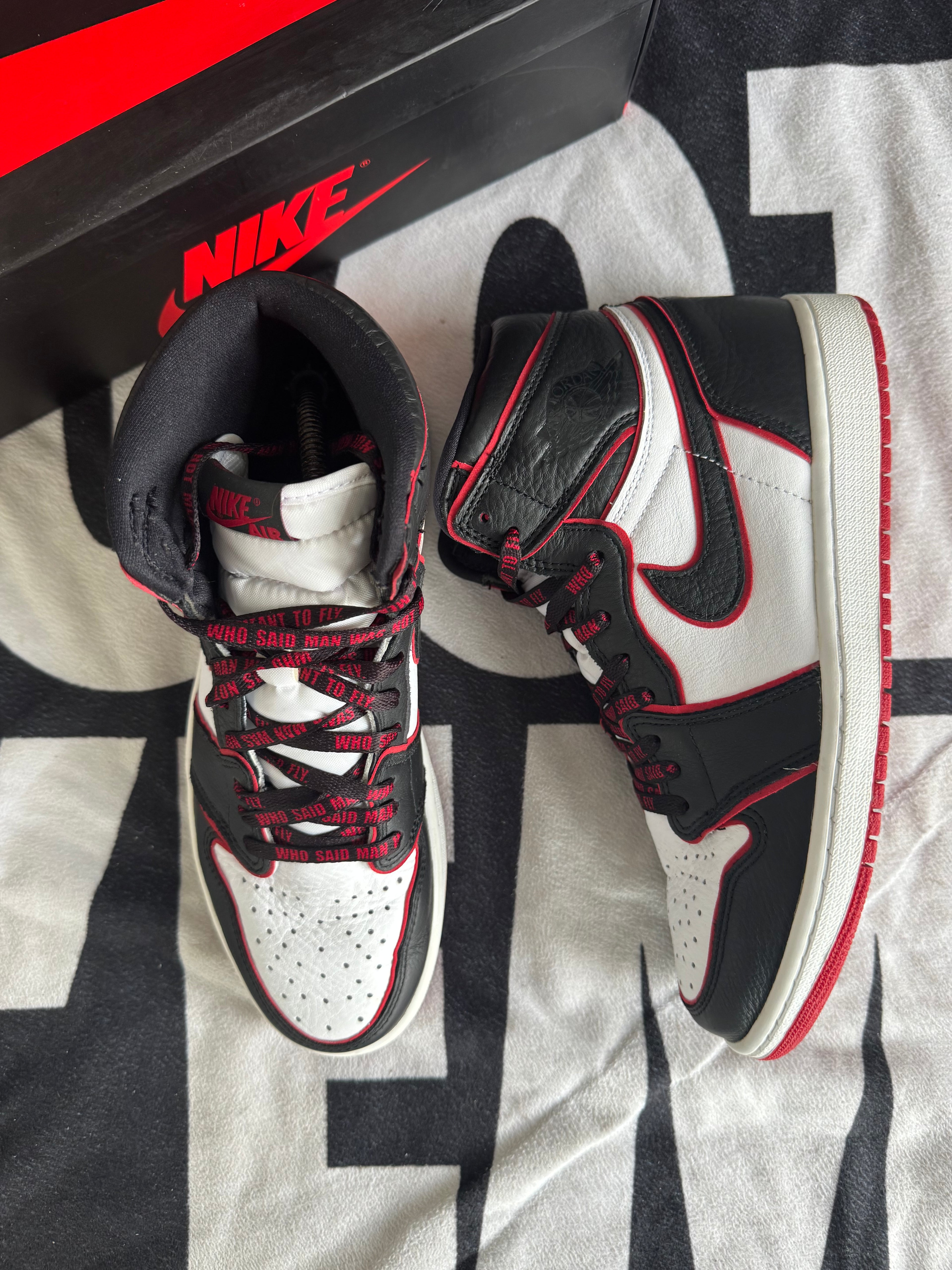 Jordan 1 High Bloodline (Taille 43)