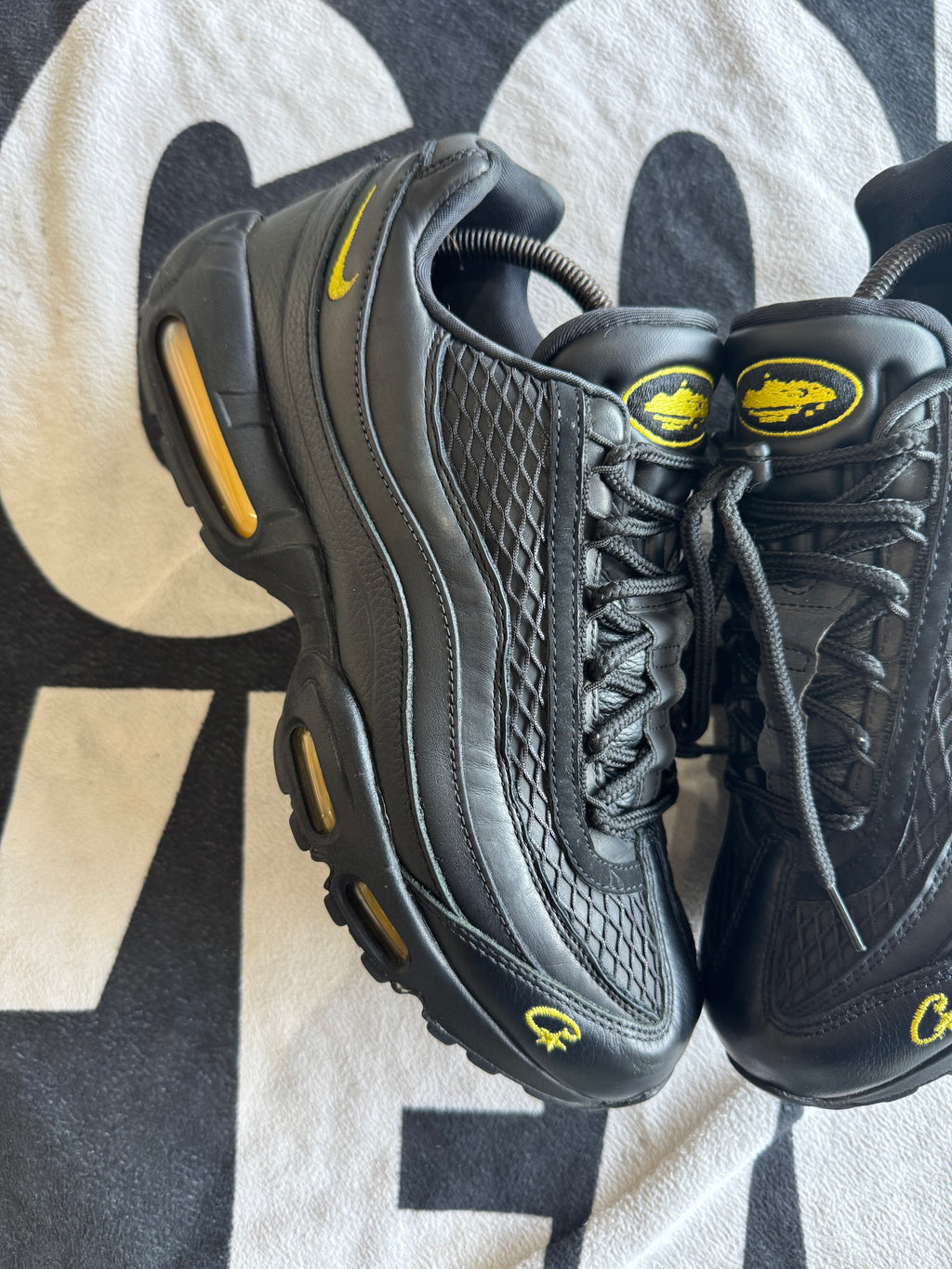 Nike Air Max 95 Corteiz Honey Black (Taille 44.5)