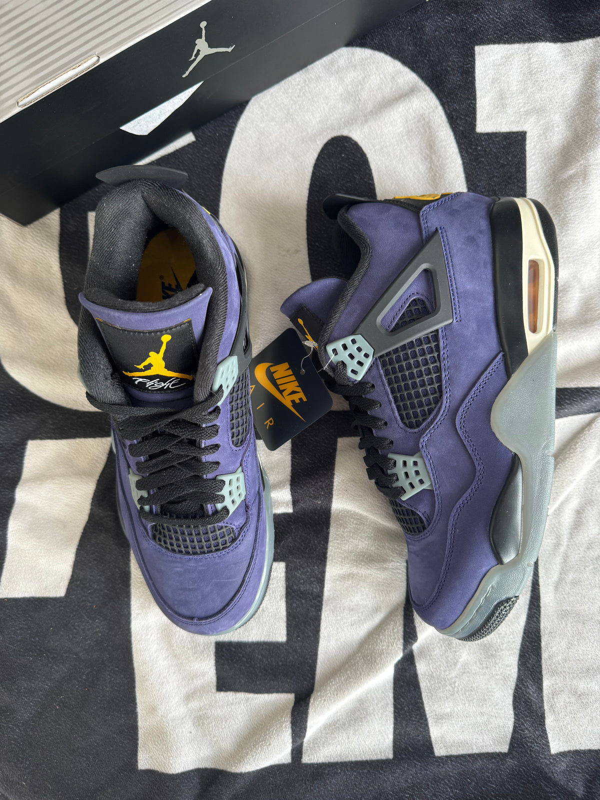 Jordan 4 Lakers (Taille 42)