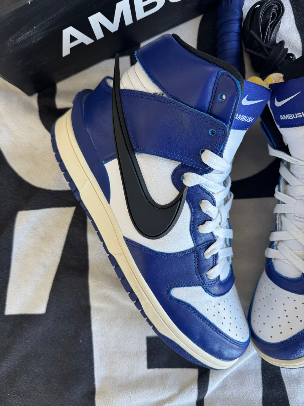 Nike Dunk High AMBUSH Deep Royal (Taille 42)