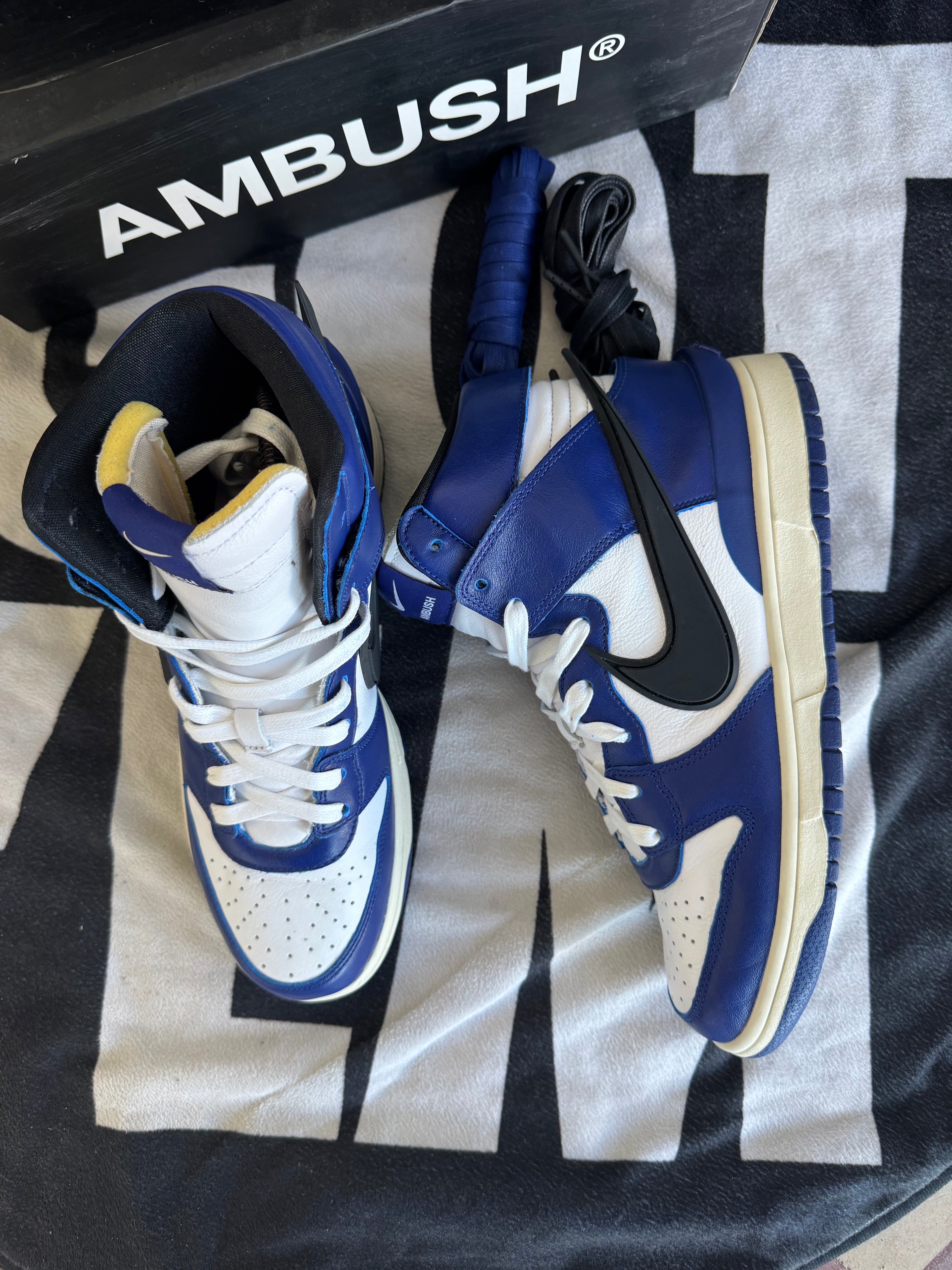 Nike Dunk High AMBUSH Deep Royal (Taille 42)