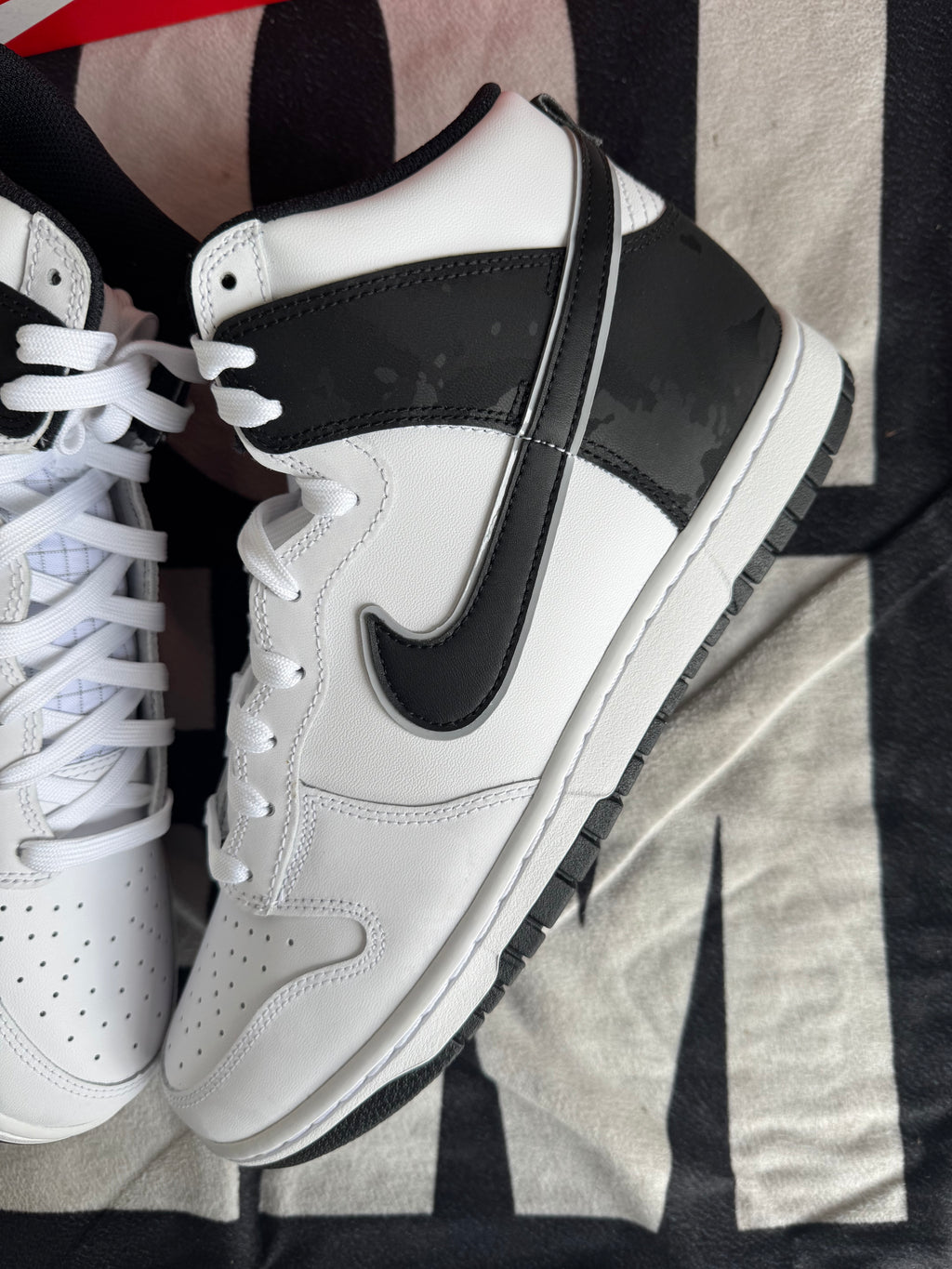 Nike Dunk High White Black Camo (Taille 45)