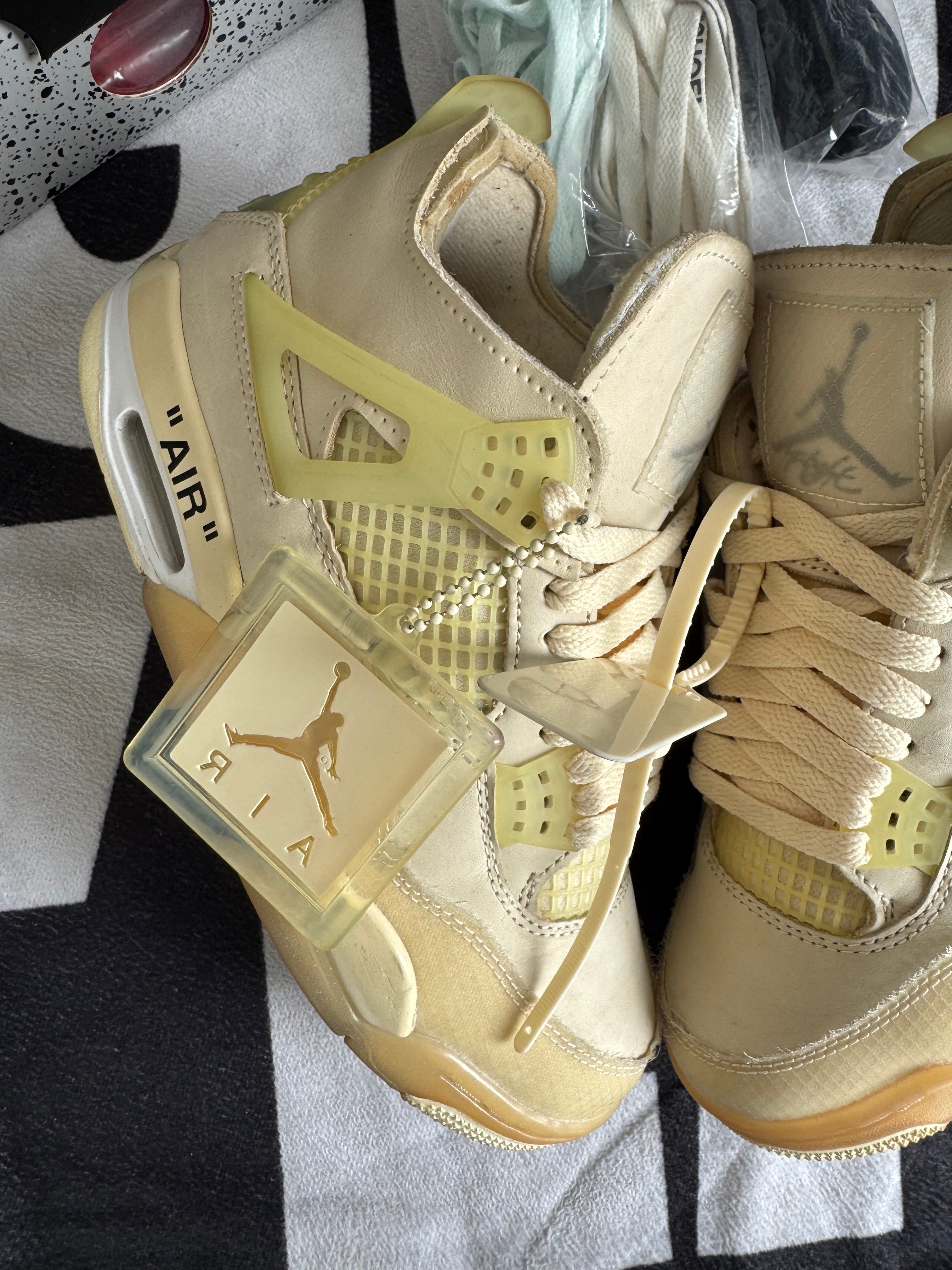 Jordan 4 Retro Off-White Sail (Taille 37.5)
