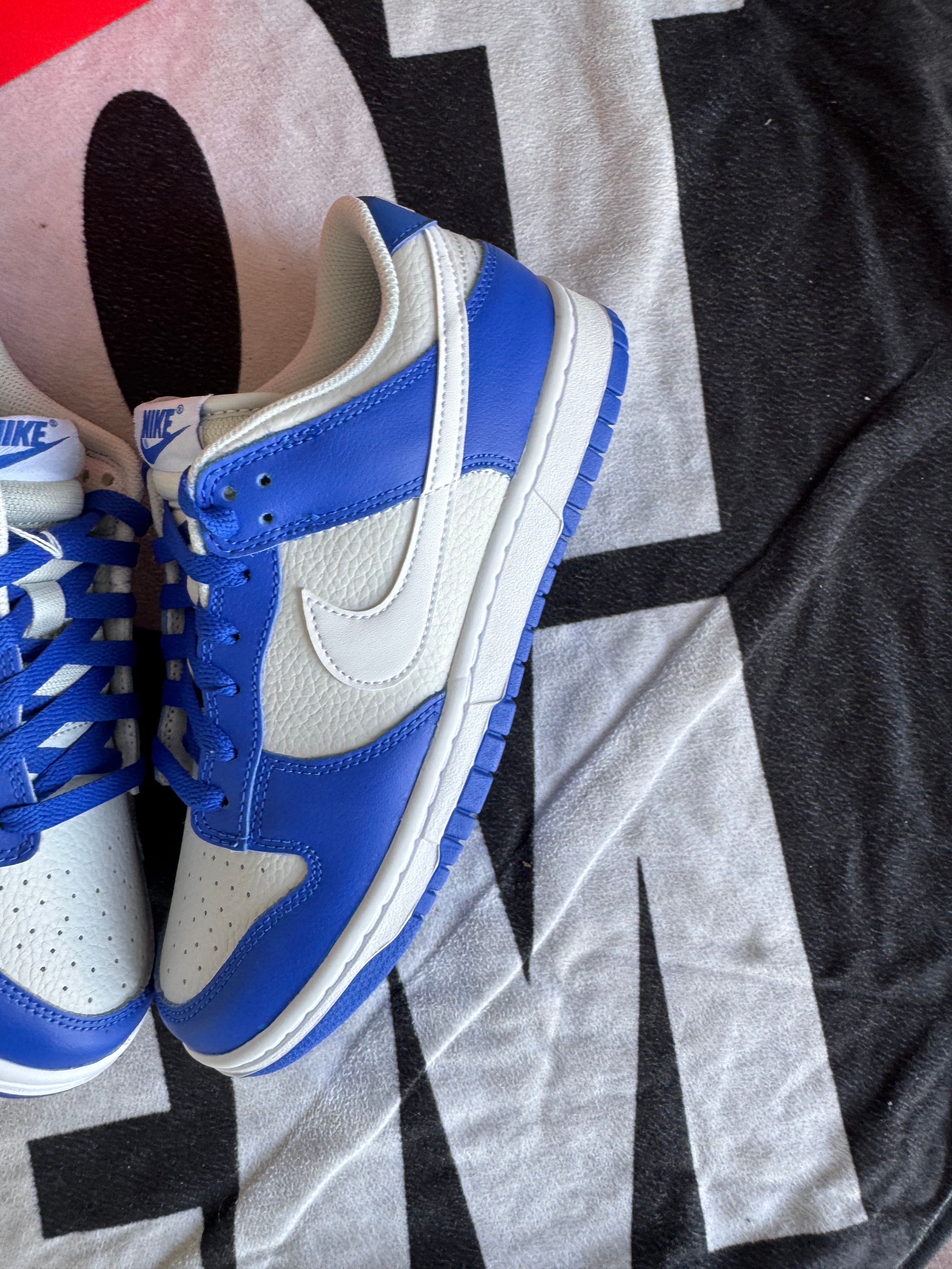 Nike Dunk Low Racer Blue Photon Dust (Taille 40)