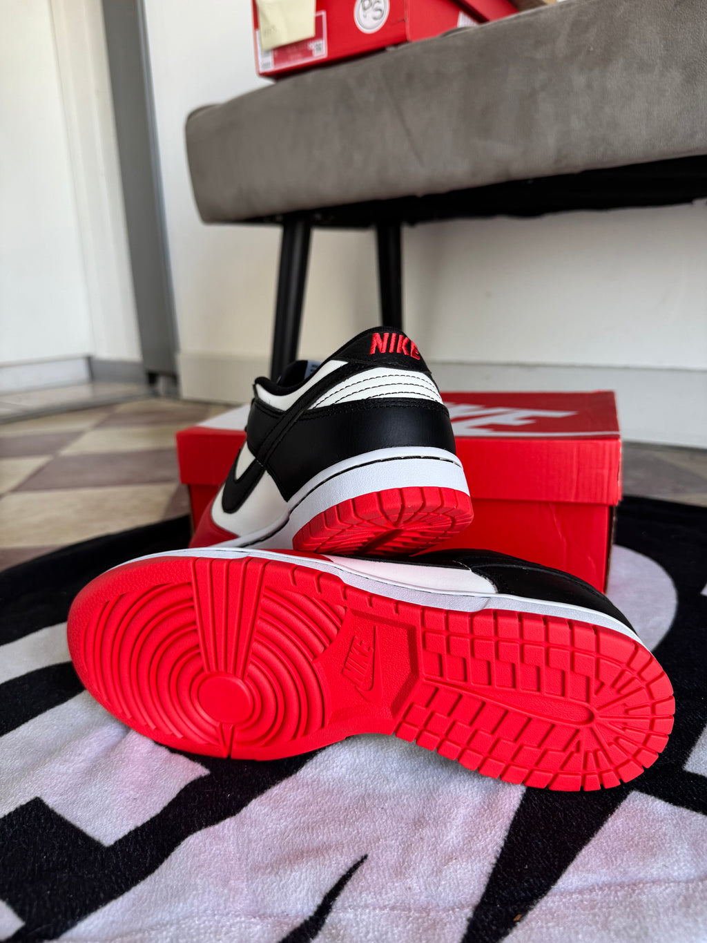Nike Dunk Low EMB NBA 75th Anniversary Chicago (Taille 42)