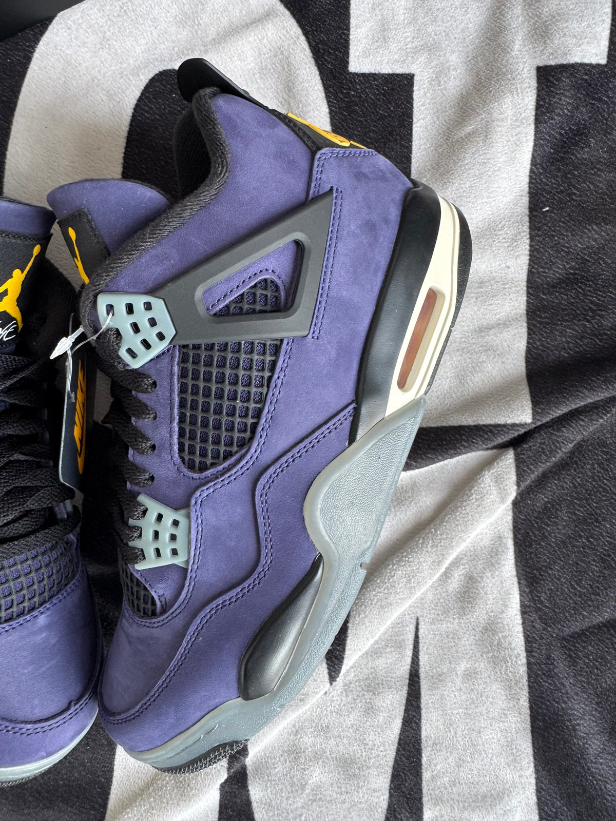 Jordan 4 Lakers (Taille 42)