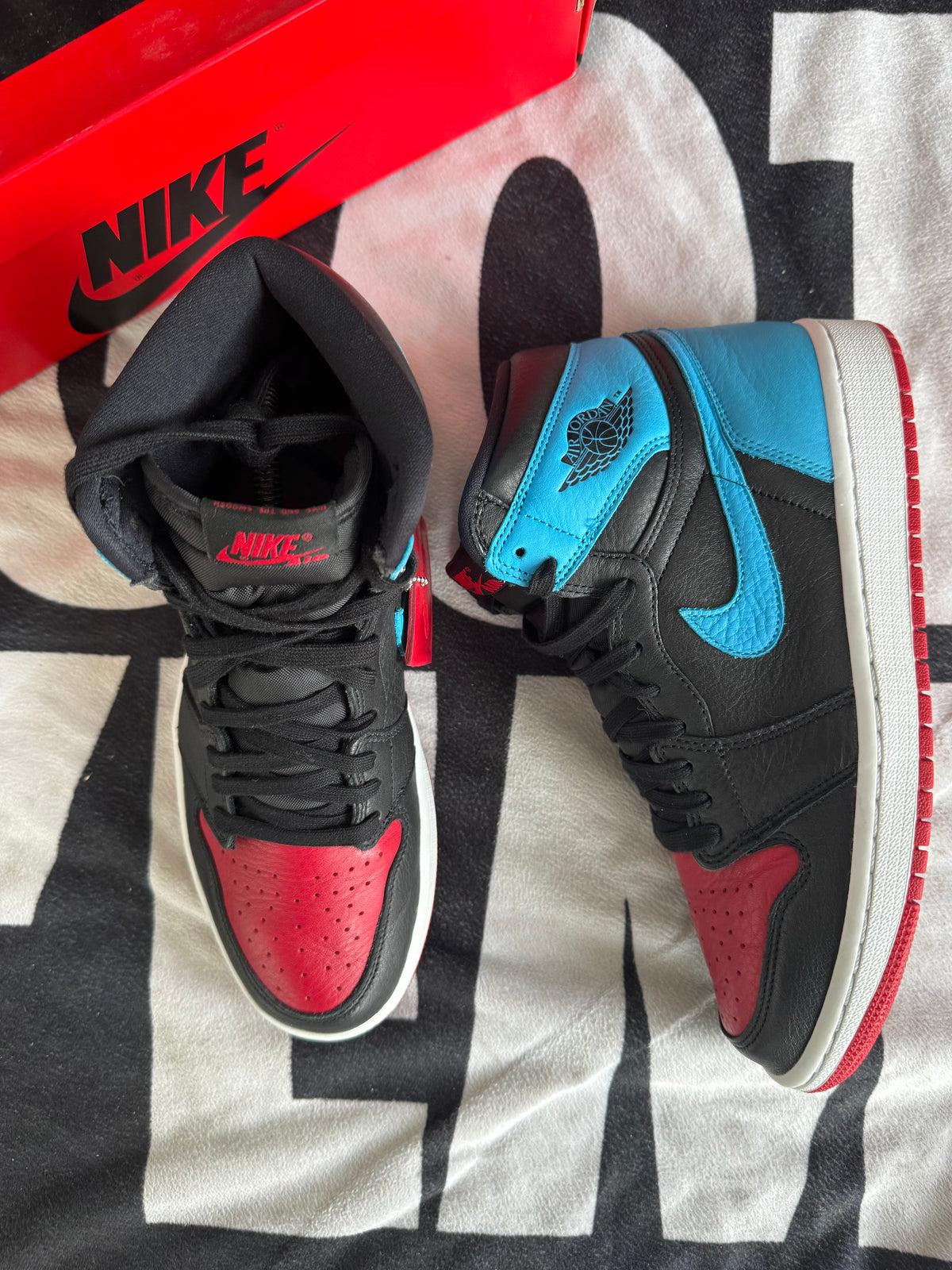 Jordan 1 High UNC To Chicago (Taille 42)