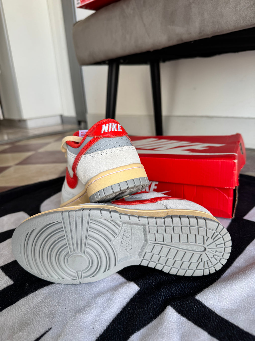 Nike Dunk Low Athletic Department Picante Red (Taille 37.5)